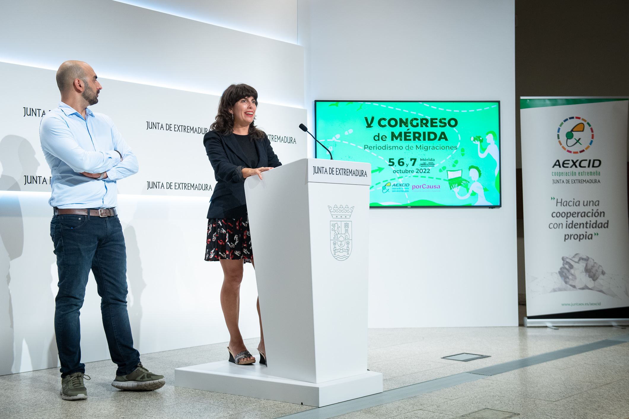 Foto de presentación del Congreso Periodismo y Migraciones