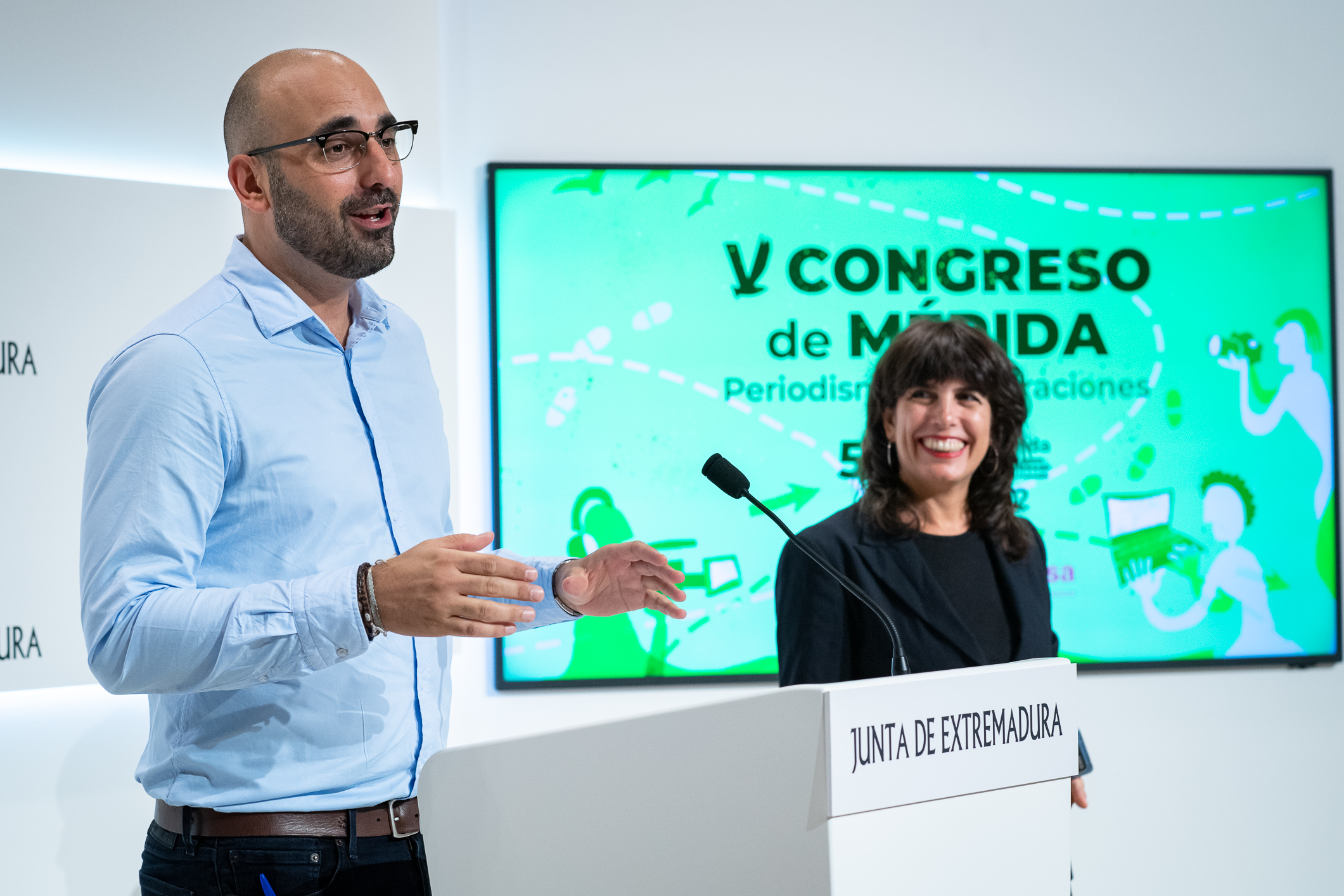 Foto de presentación del Congreso Periodismo y Migraciones