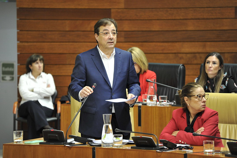 el presidente de la Junta durante su intervención en el Pleno de la Asamblea 1