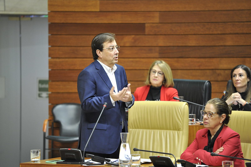 el presidente de la Junta durante su intervención en el Pleno de la Asamblea 2