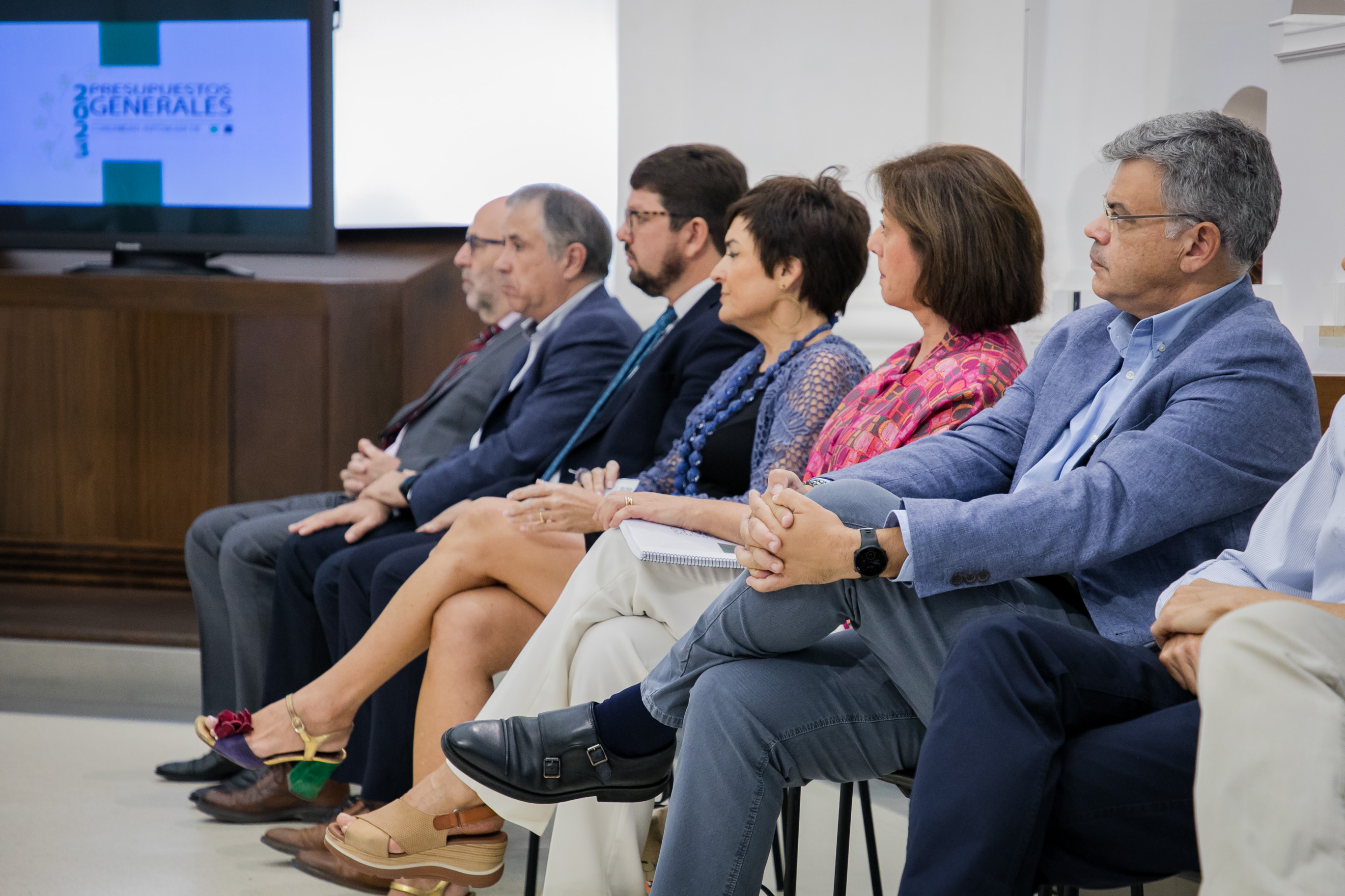 Imagen presentación presupuestos en la Asamblea 4