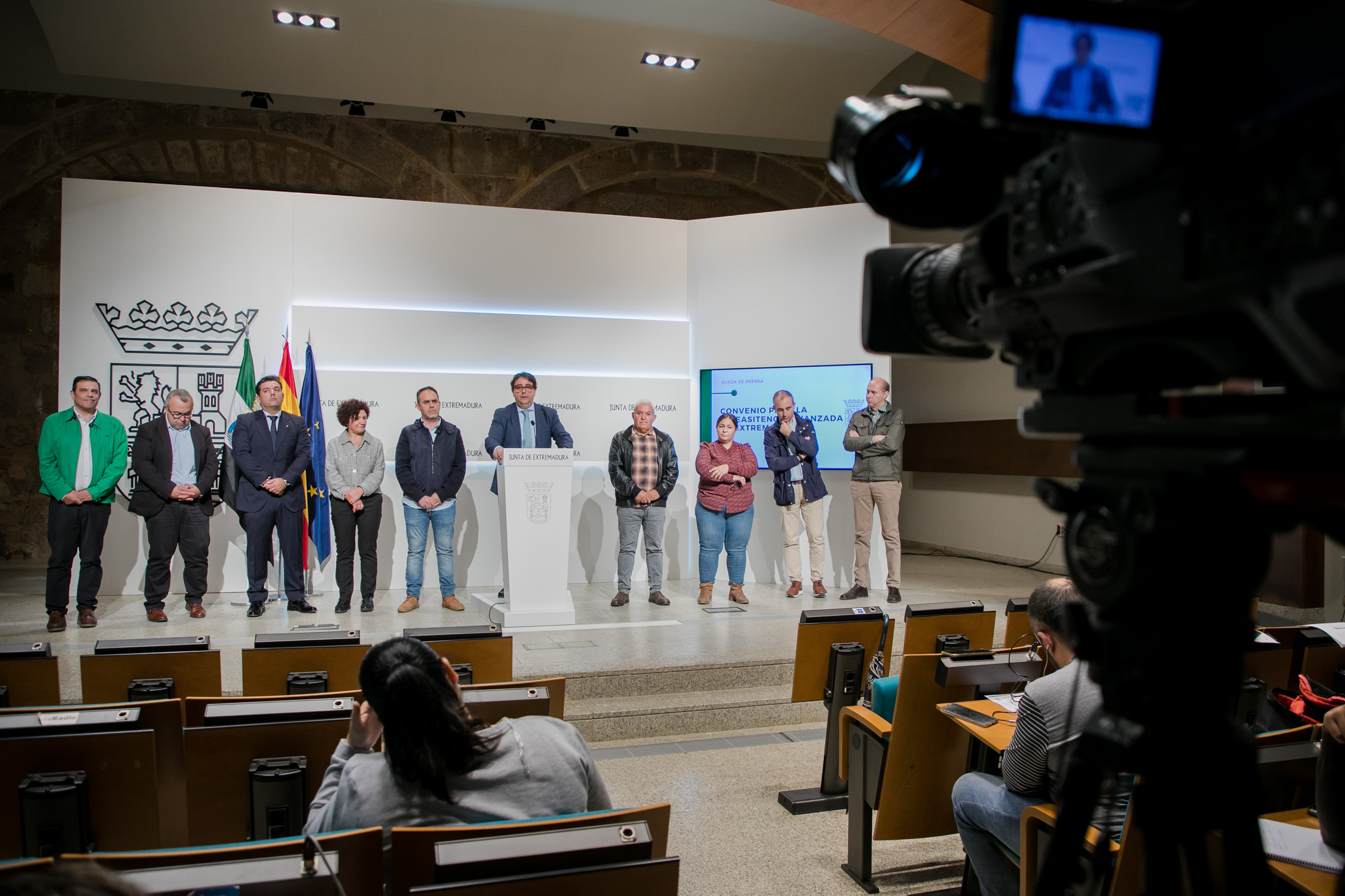 Foto de la presentación del programa de teleasistencia personalizada