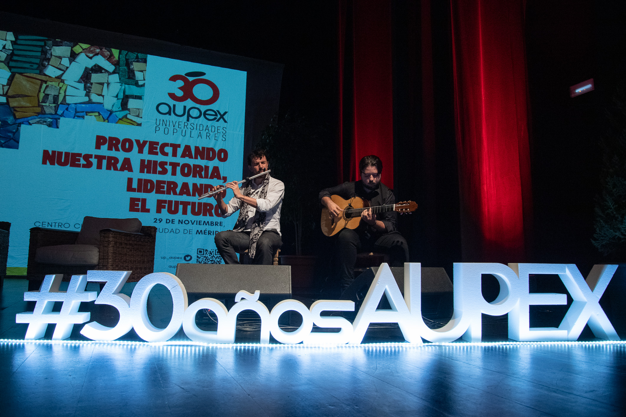 30 aniversario AUPEX