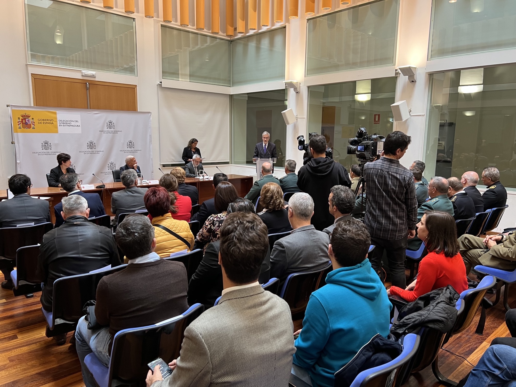 Foto del acto de entrega de medallas al Mérito de la Seguridad Vial de 2022