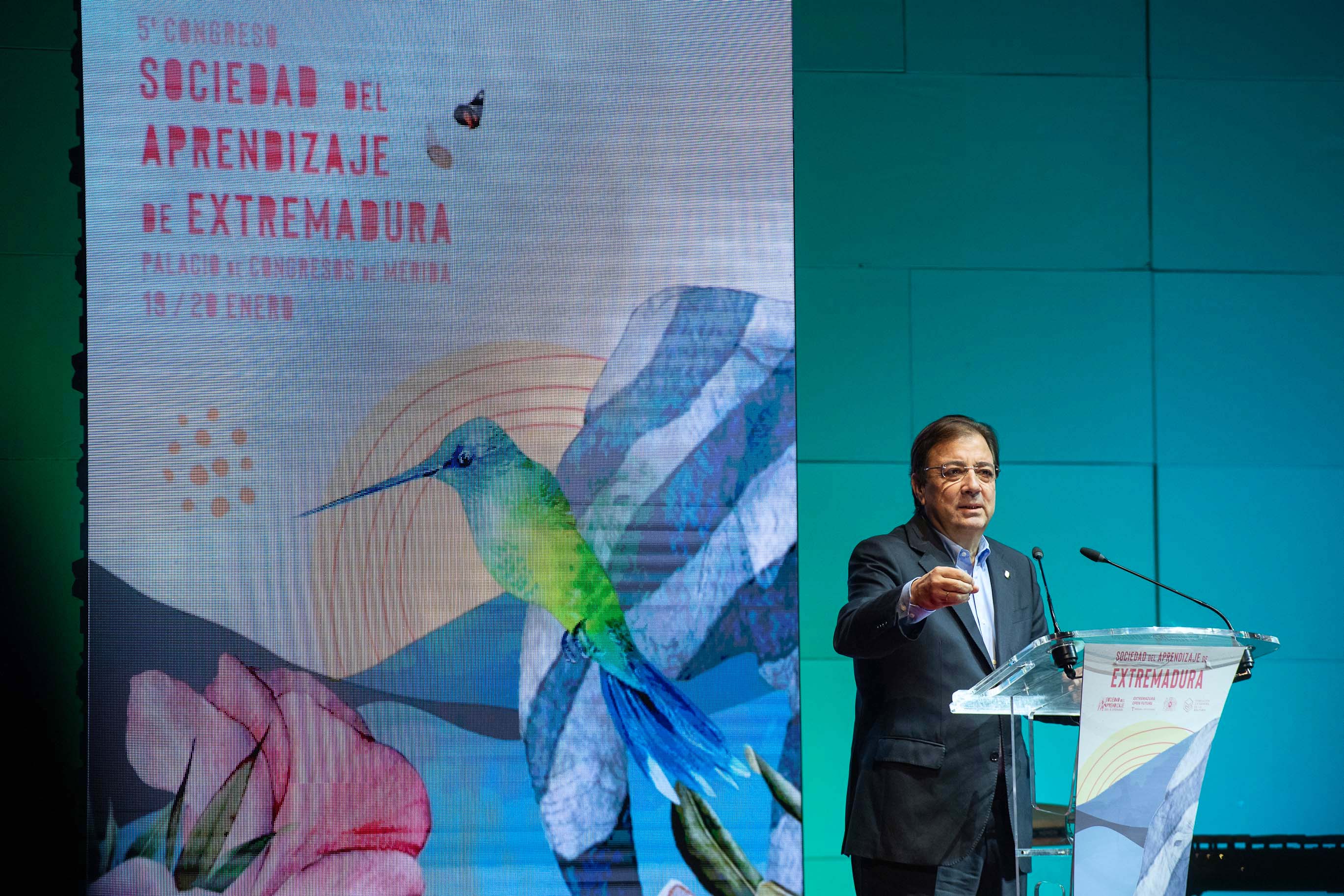 Fernández Vara interviene en la inauguración del Congreso del Aprendizaje