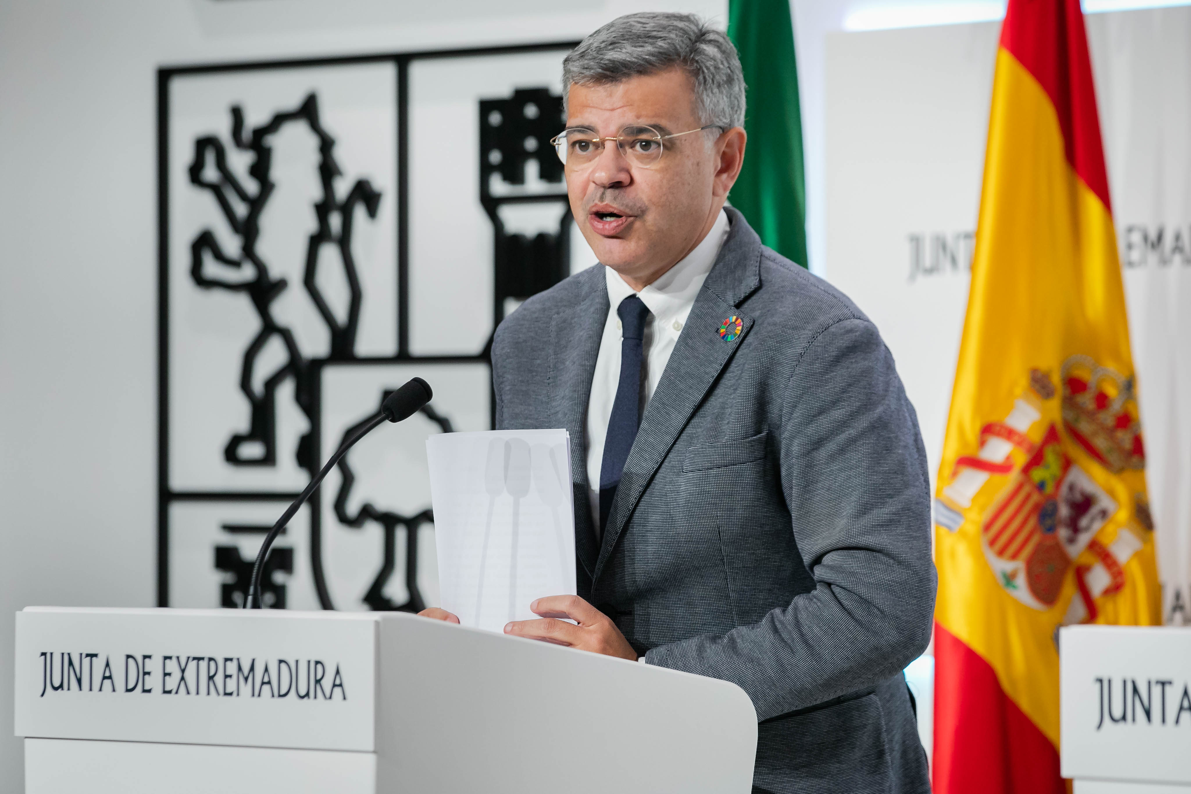 Juan Antonio González durante la rueda de prensa