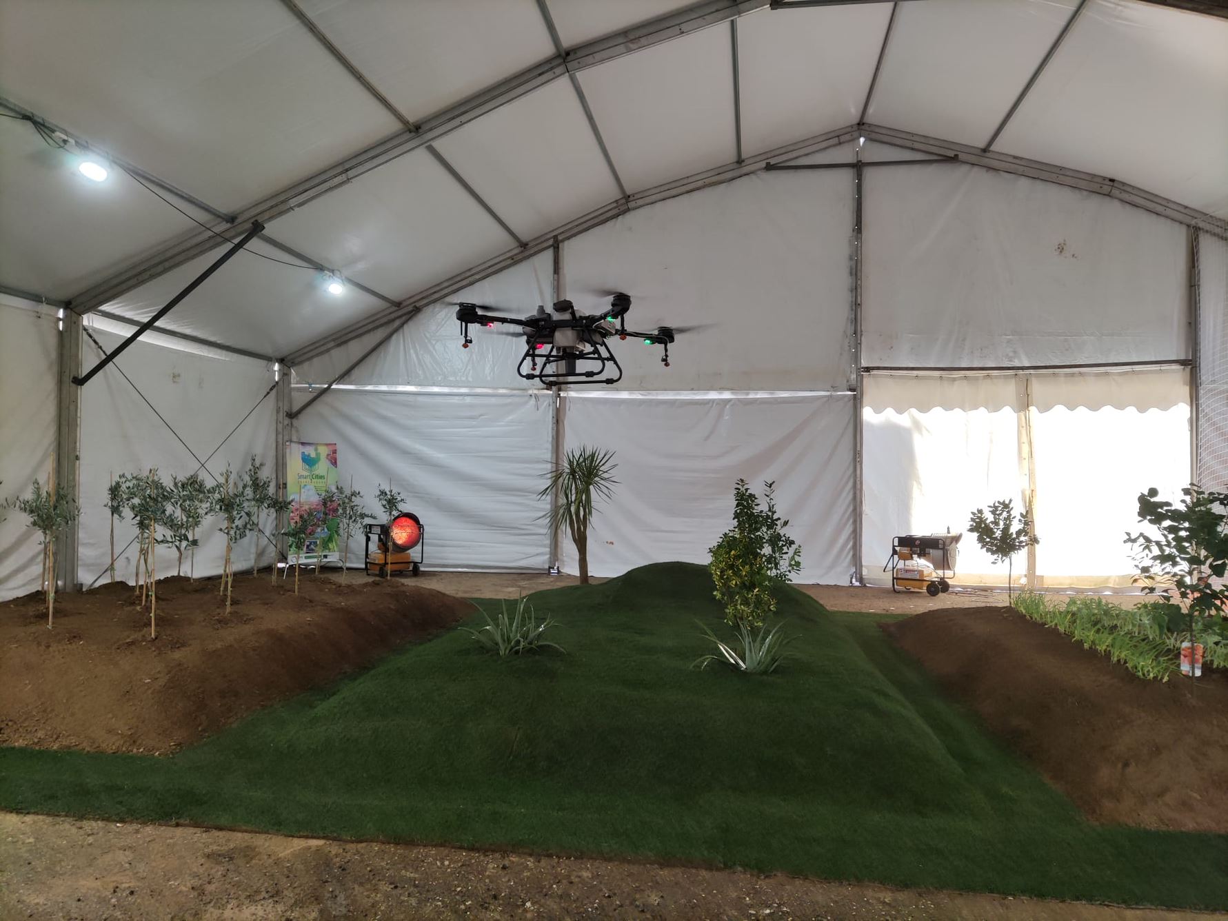 Foto del Espacio Dron instalado en Agroexpo