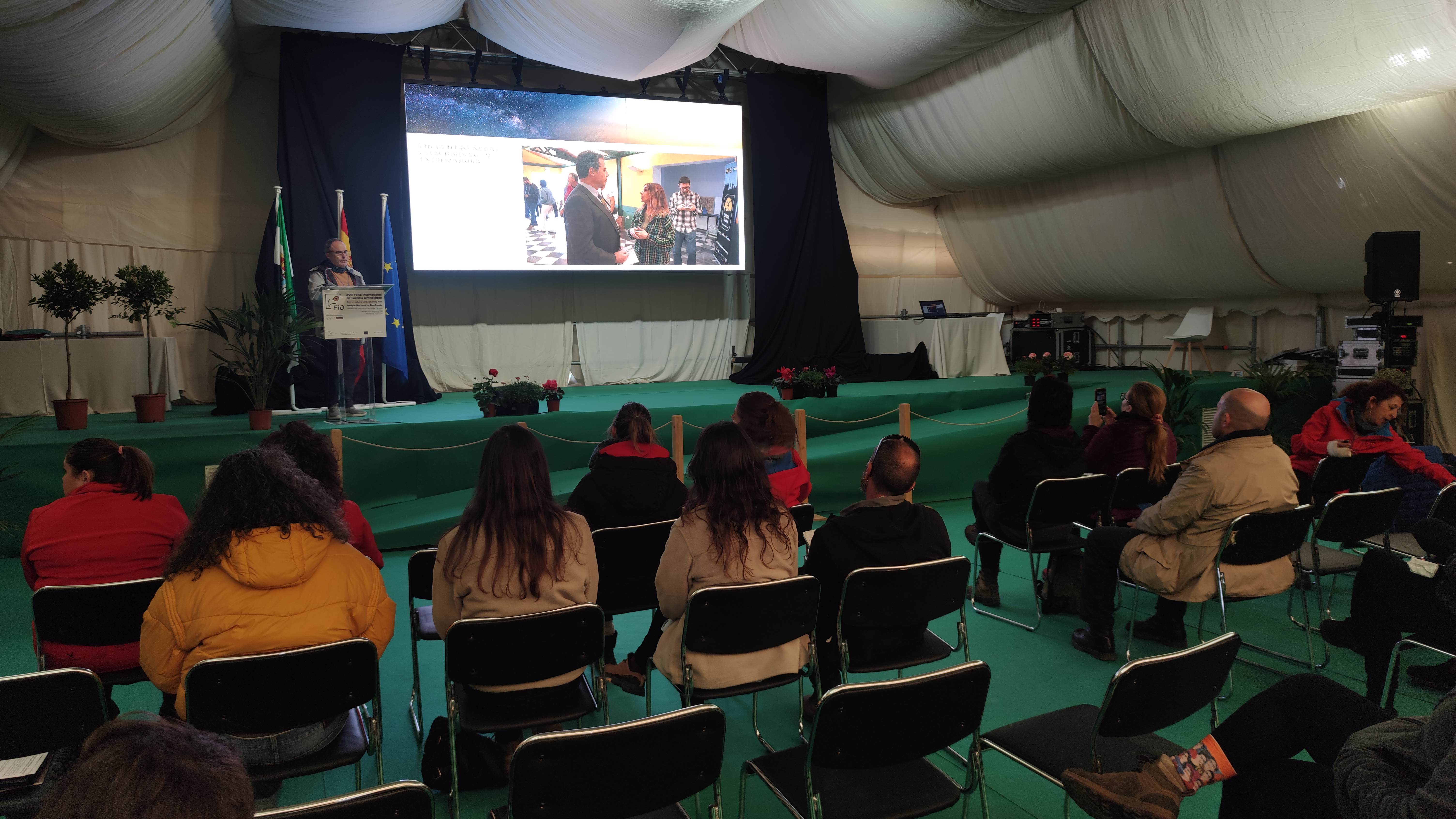 20230225 Francisco Martín presenta en FIO el proyecto Extremavida, una ...