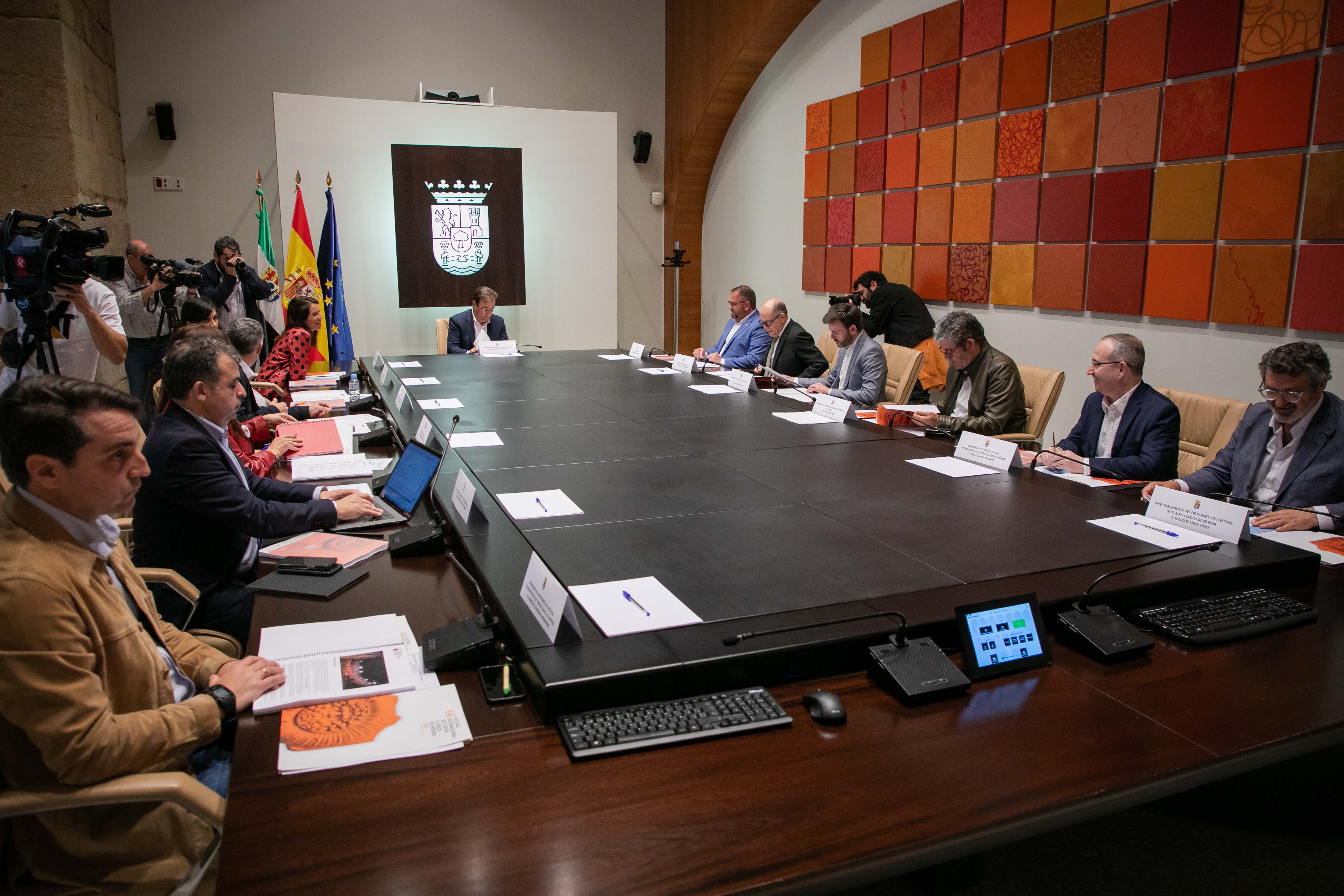 Reunión del Patronato del Festival de Mérida