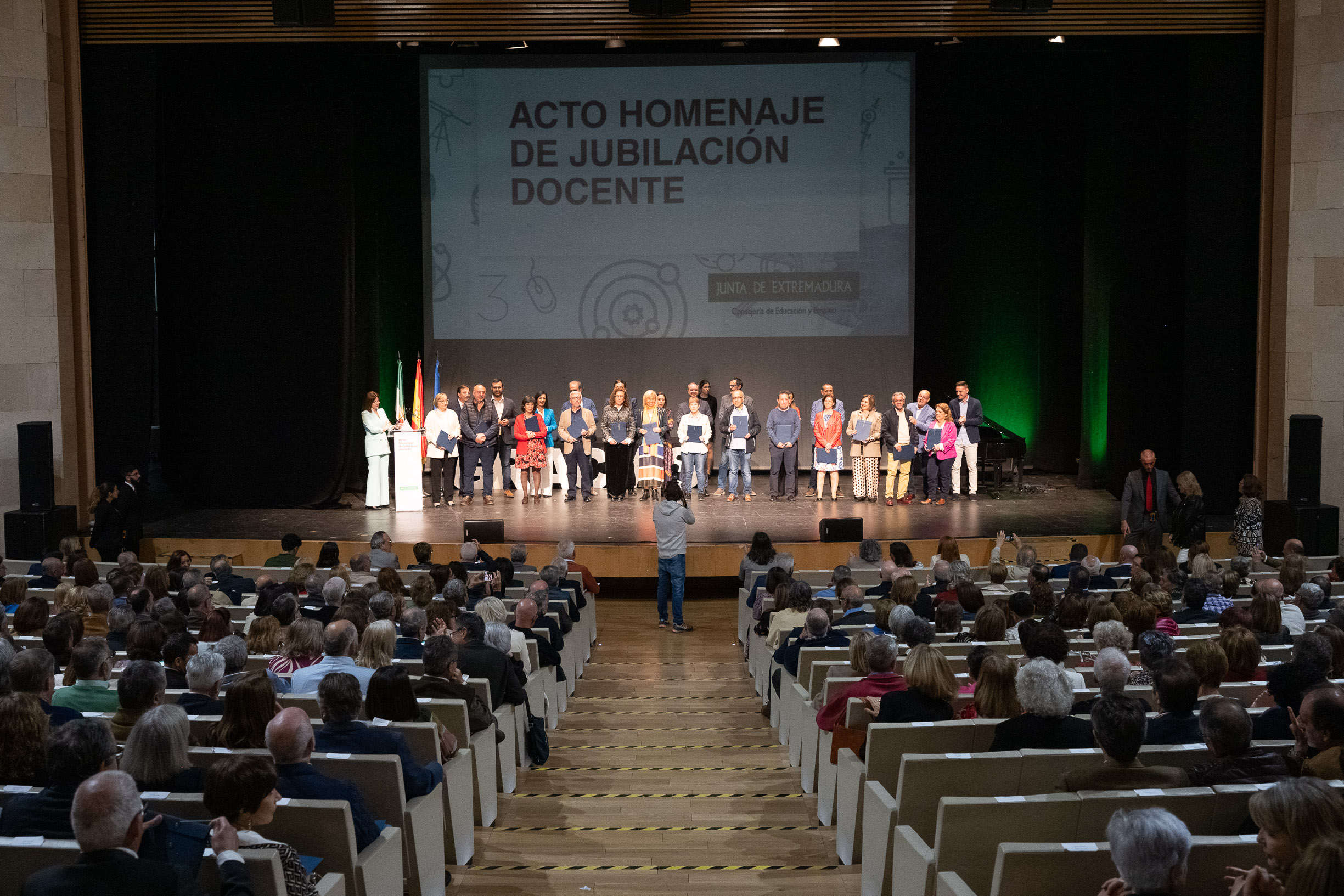 Acto homenaje docente jubilados