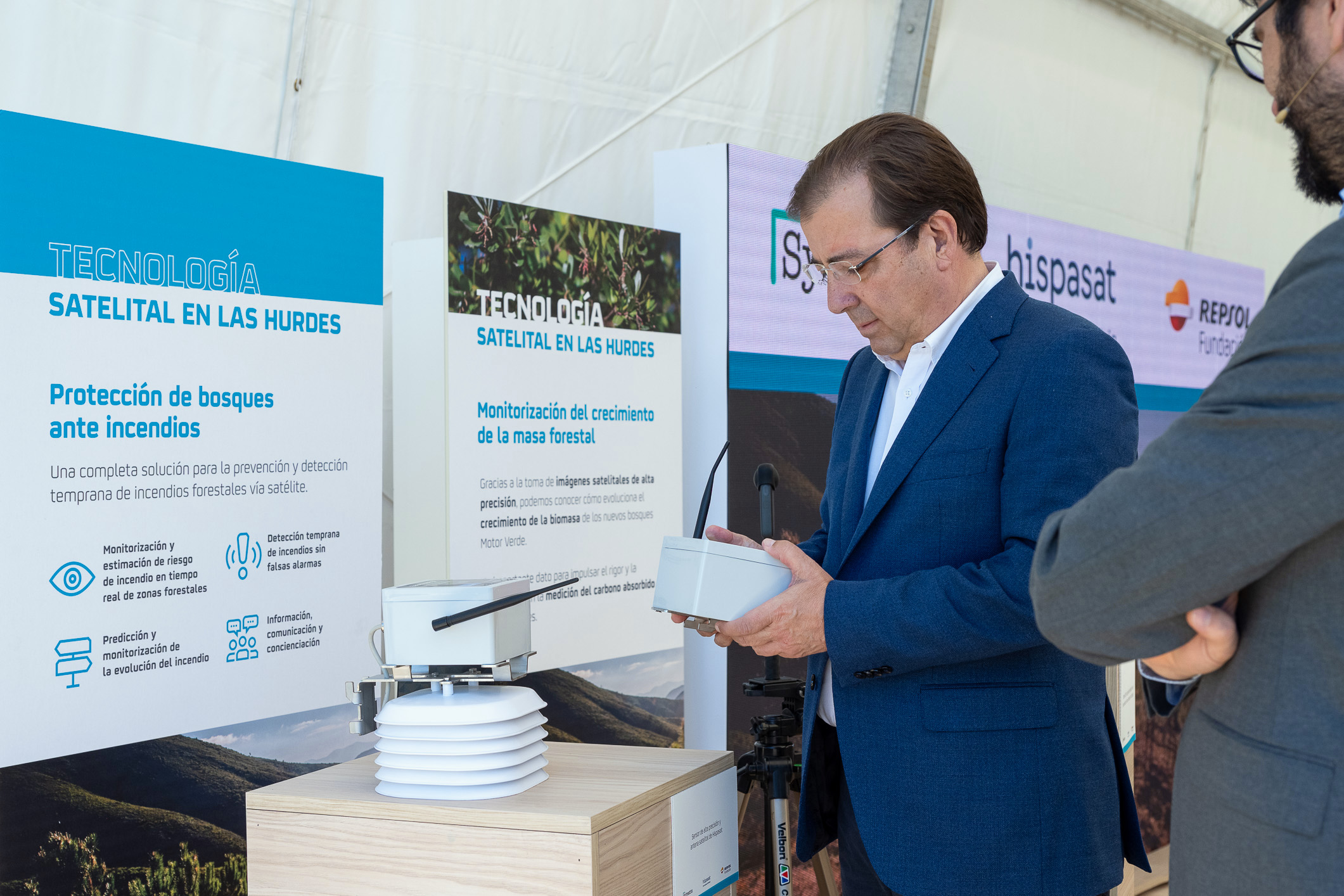 el presidente de la Junta durante la presentación del proyecto motor verde 1