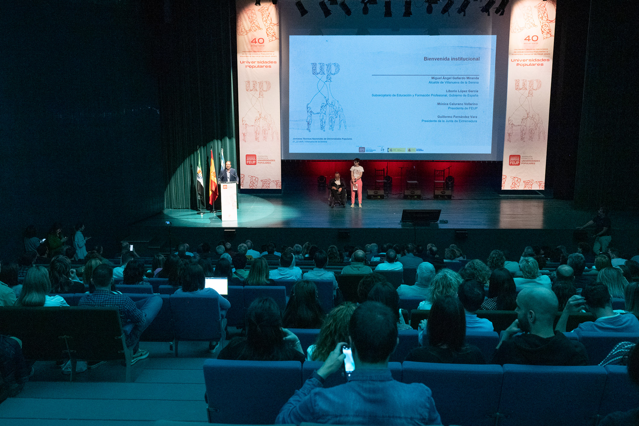 Fernández Vara interviene en las Jornadas Técnicas Nacionales de Universidades Populares 2