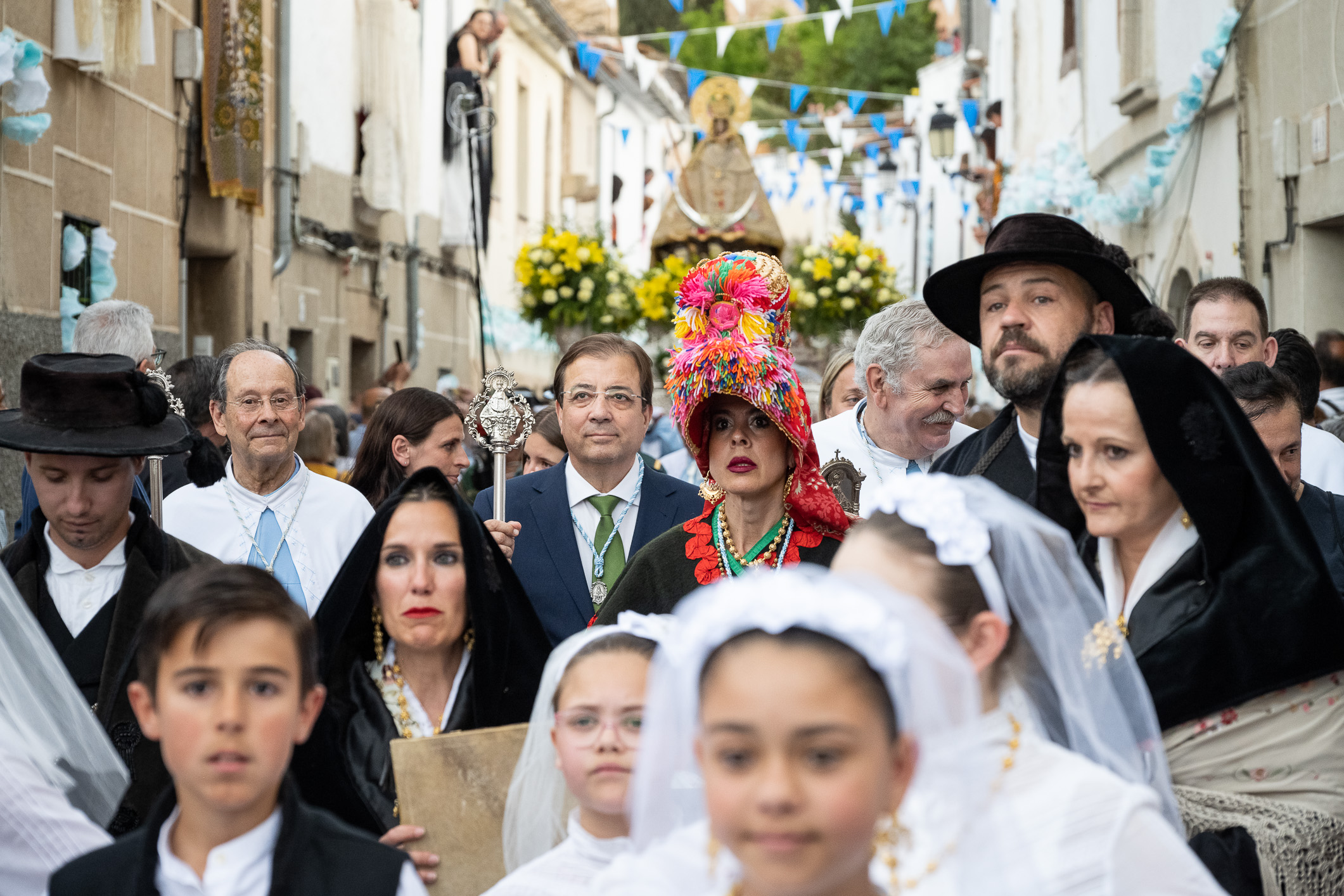 Bajada de la Virgen de la Montaña en procesión foto 12