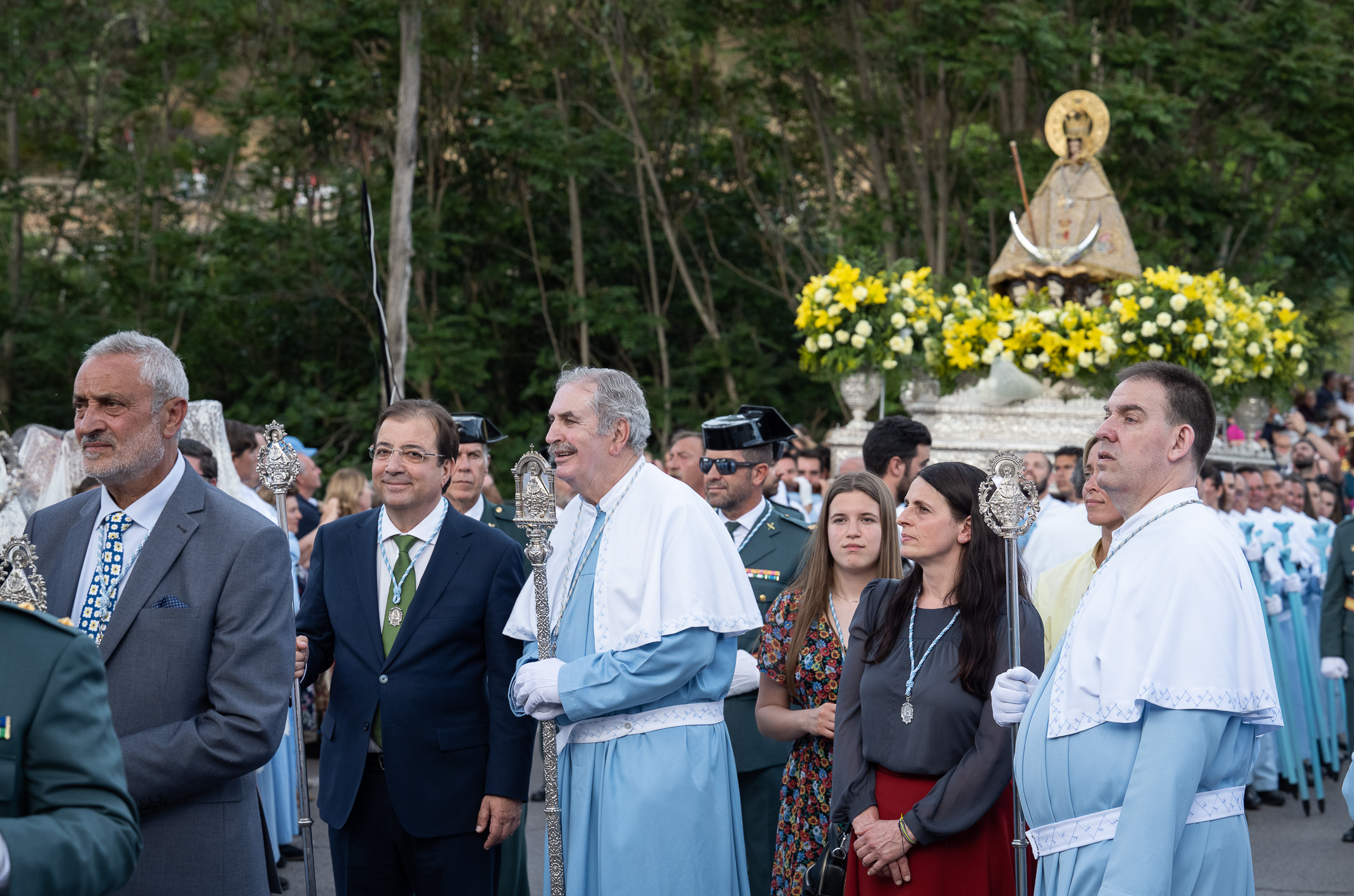 Bajada de la Virgen de la Montaña en procesión foto 15