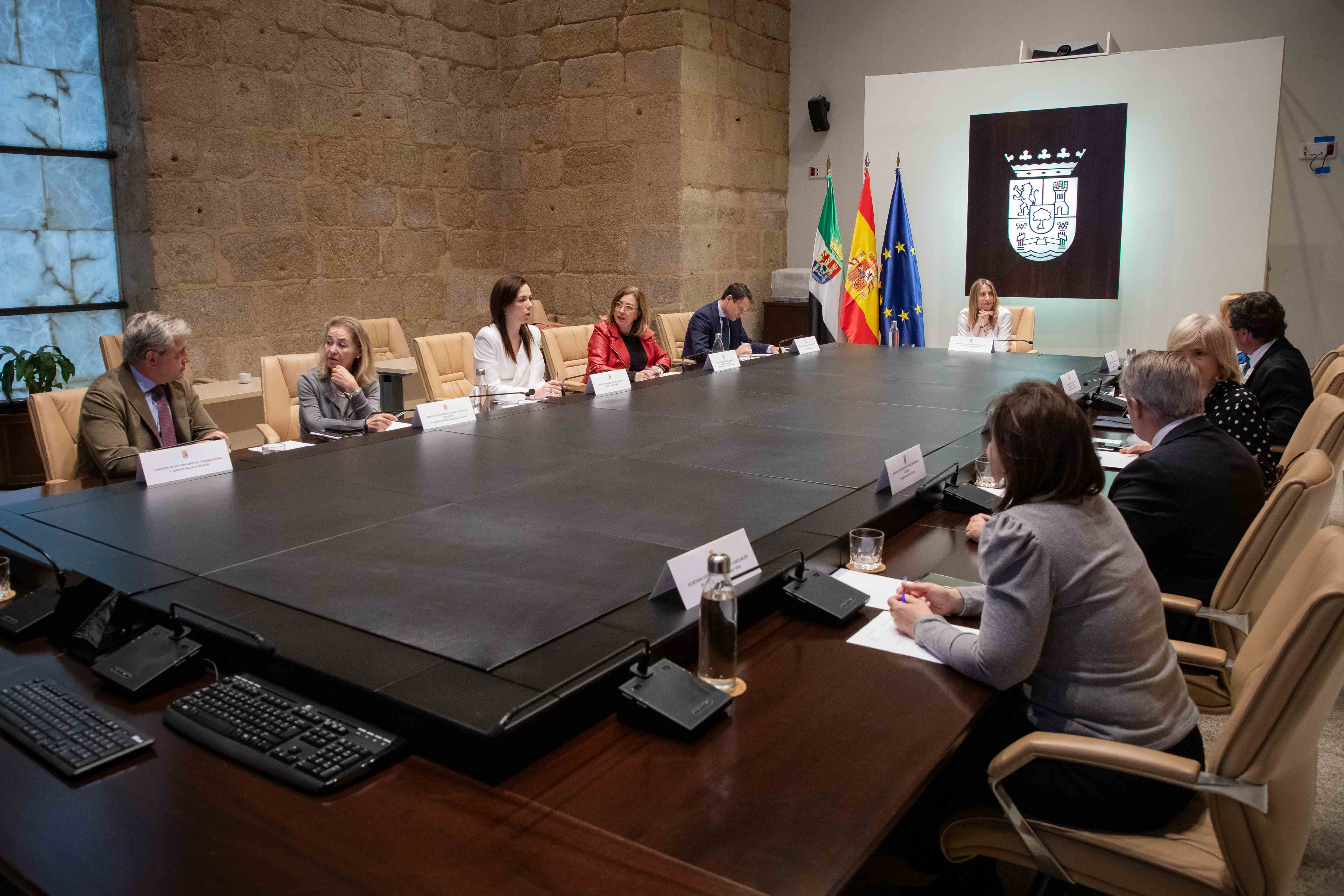Image 0 of article La Junta de Extremadura crea ocho nuevas plazas de acogida para menores migrantes no acompañados