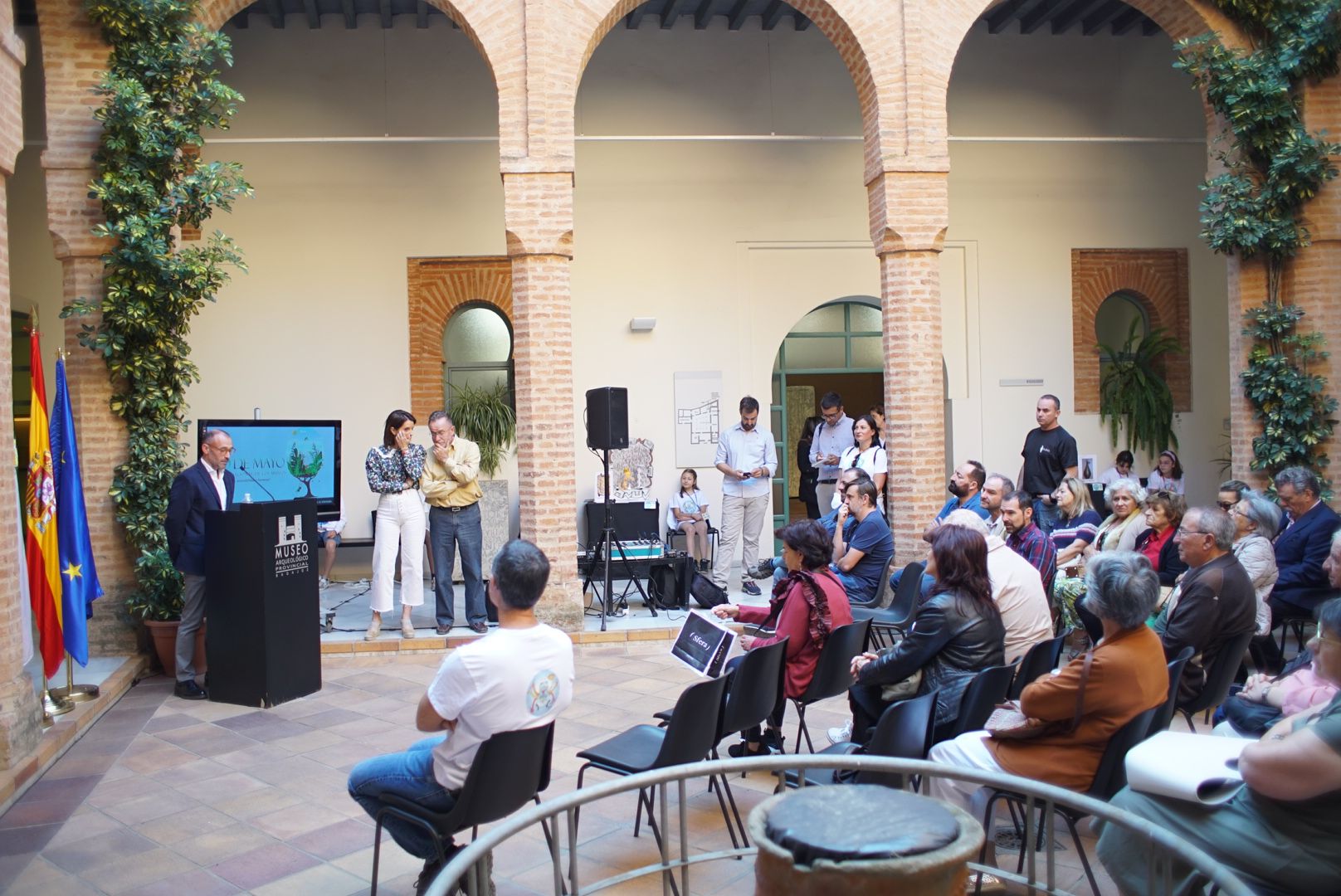 Foto del acto institucional