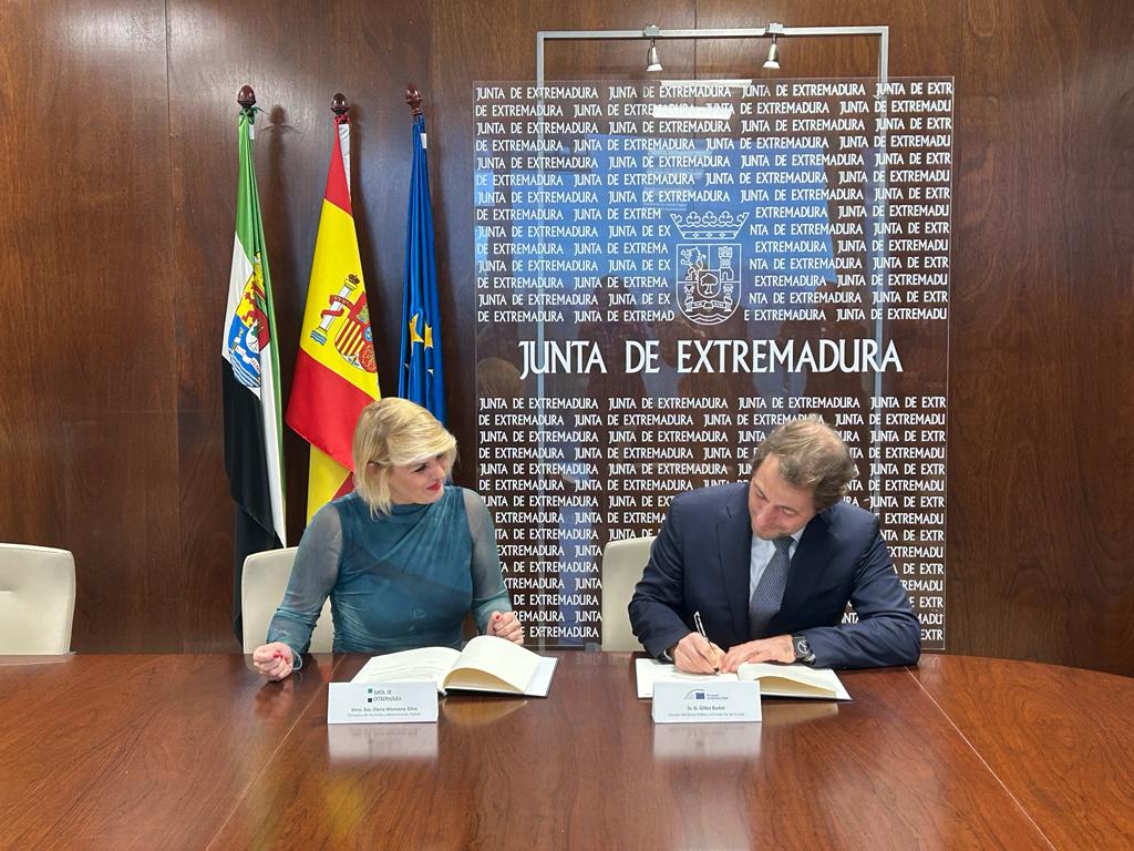 Image 0 of article La Junta firma con el BEI un préstamo de hasta 225 millones de euros para cofinanciar la ejecución de fondos europeos