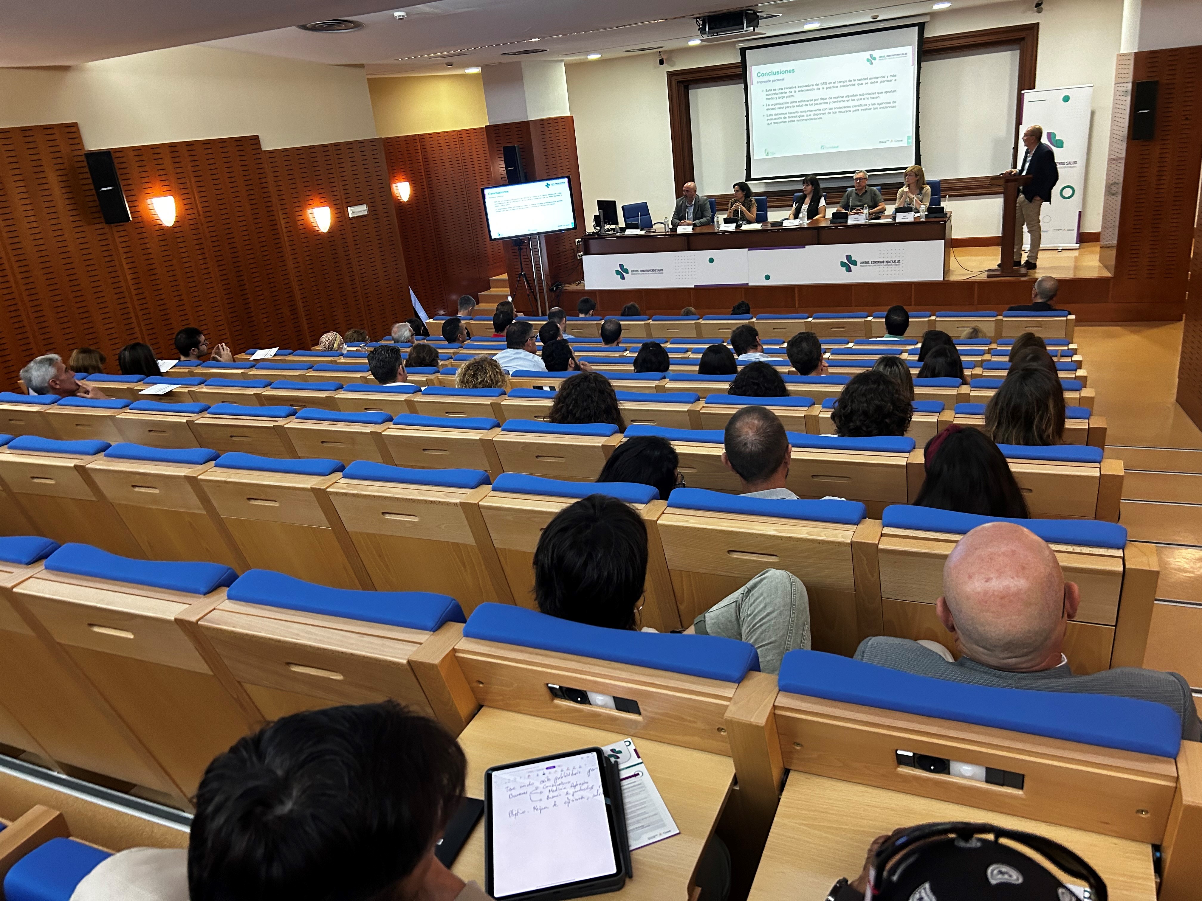 Imagen del artículo El SES presenta en Mérida la iniciativa 'Juntos construyendo salud' para la mejora de la Atención Primaria