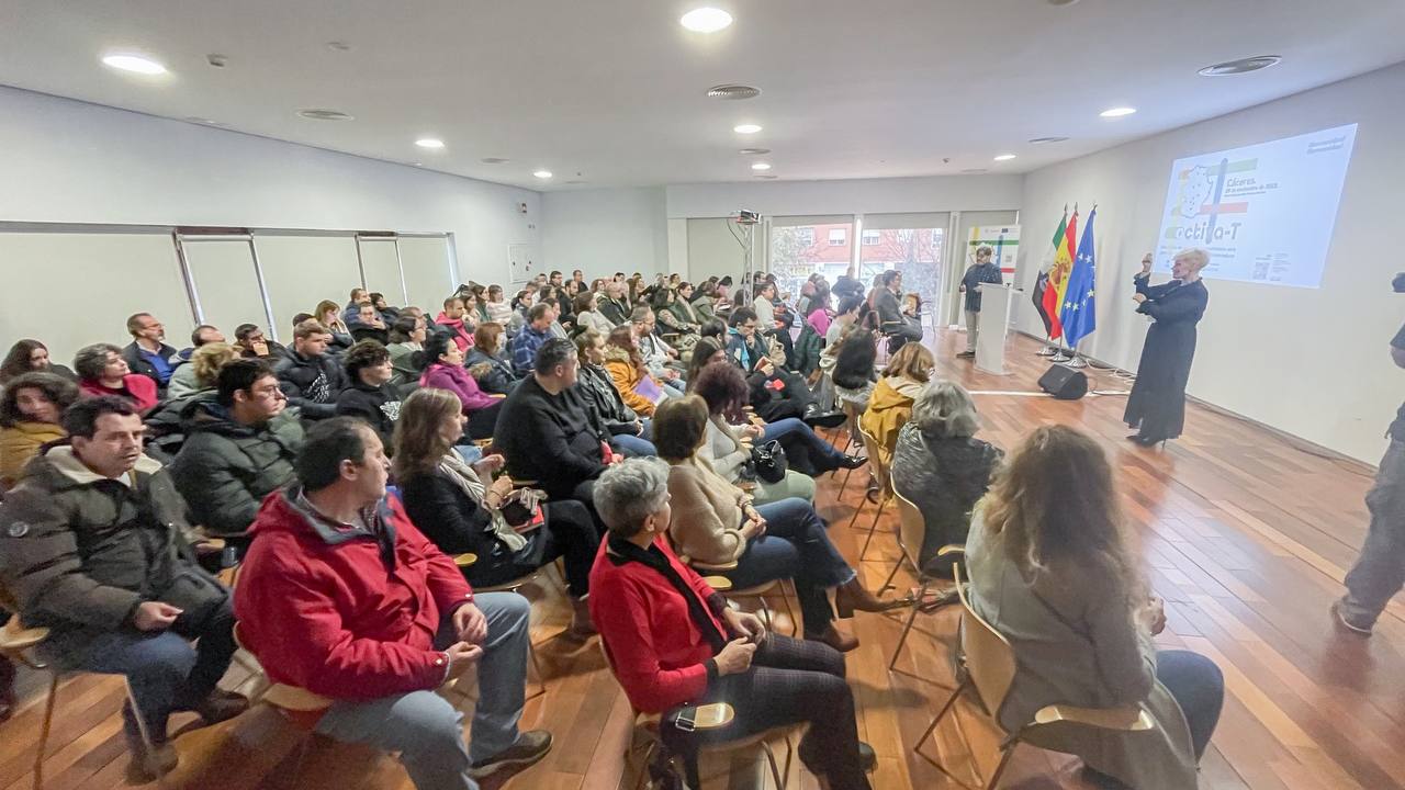 Imagen del artículo El SEXPE participa en la clausura del programa Activa-T de inserción laboral y discapacidad, en el que han participado 1.226 personas