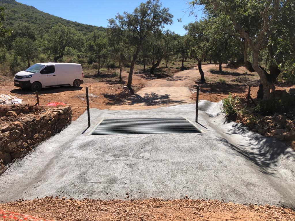 Obras de acondicionamiento viario de la Sierra de la Mosca de Cáceres