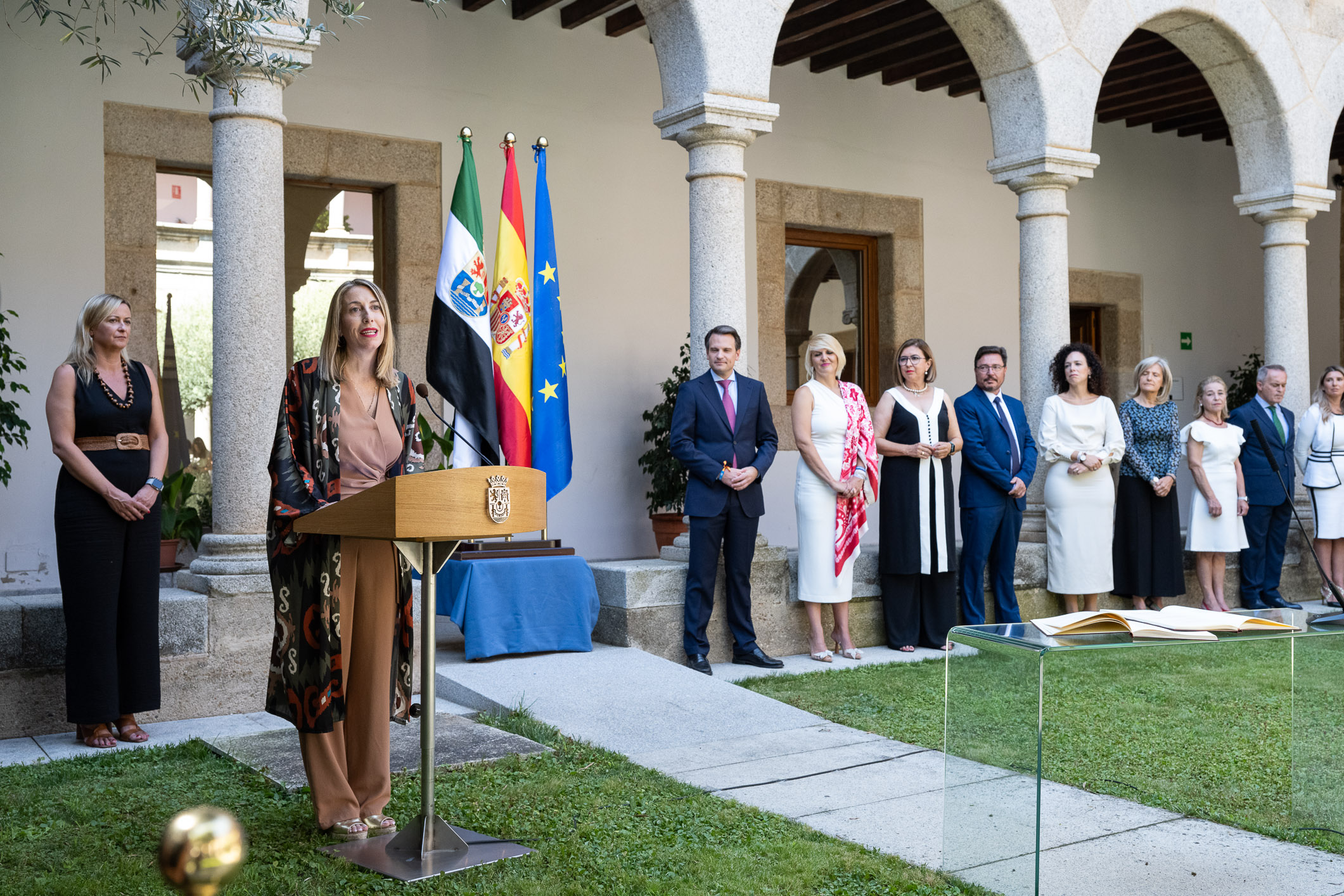 María Guardiola interviene acto toma posesión consejeros