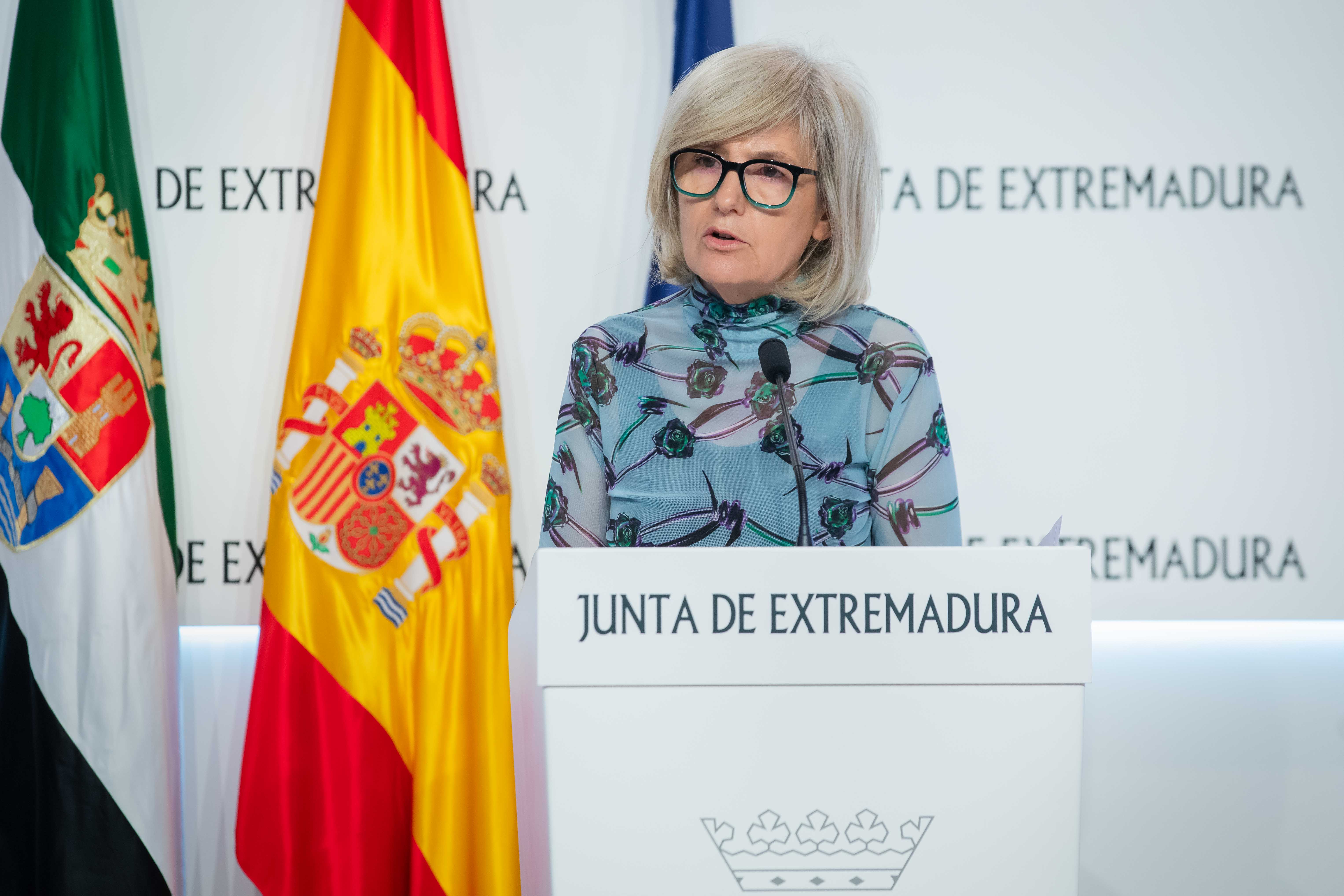 Foto de la portavoz de la Junta de Extremadura