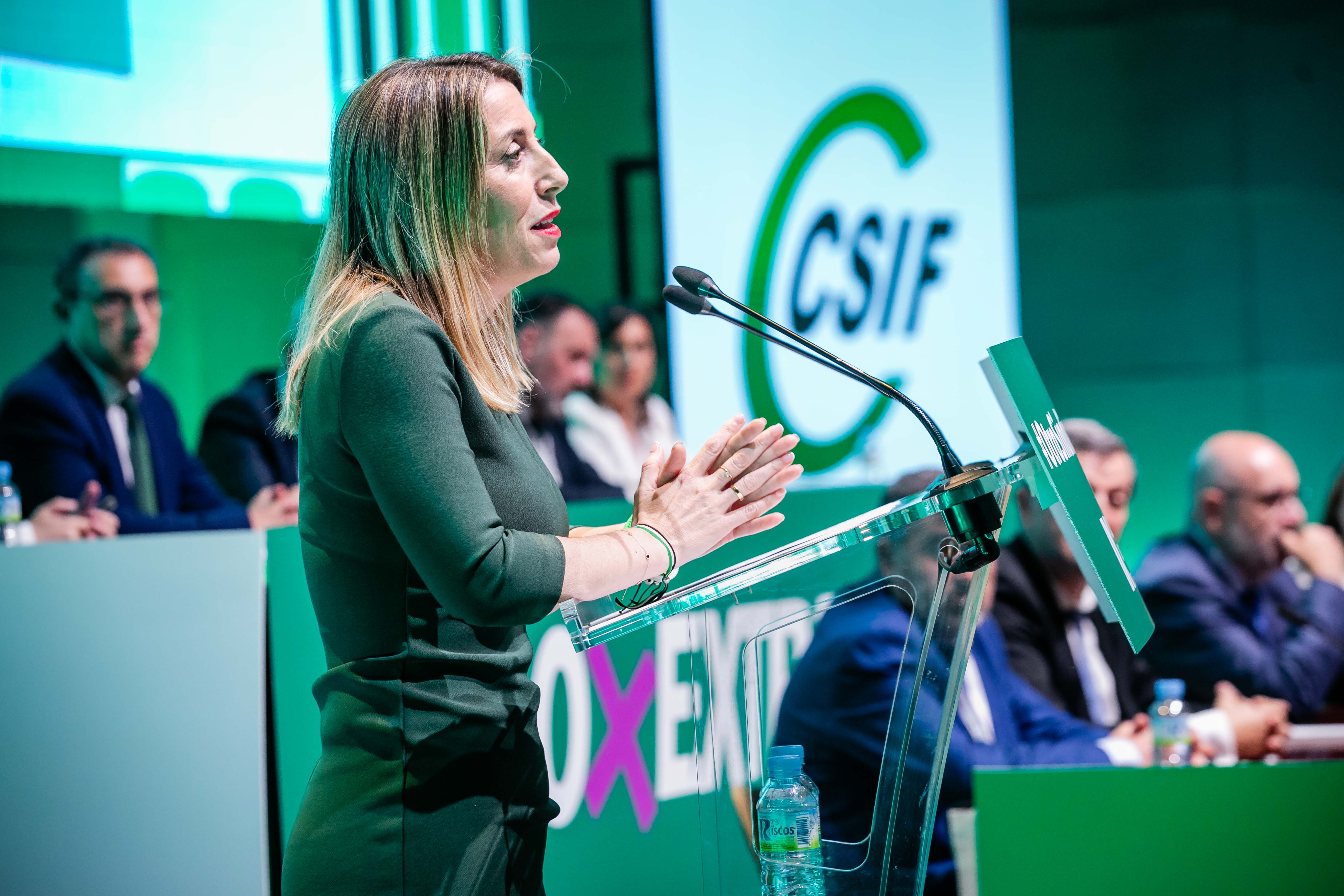 Foto de la presidenta interviniendo en el acto de clausura