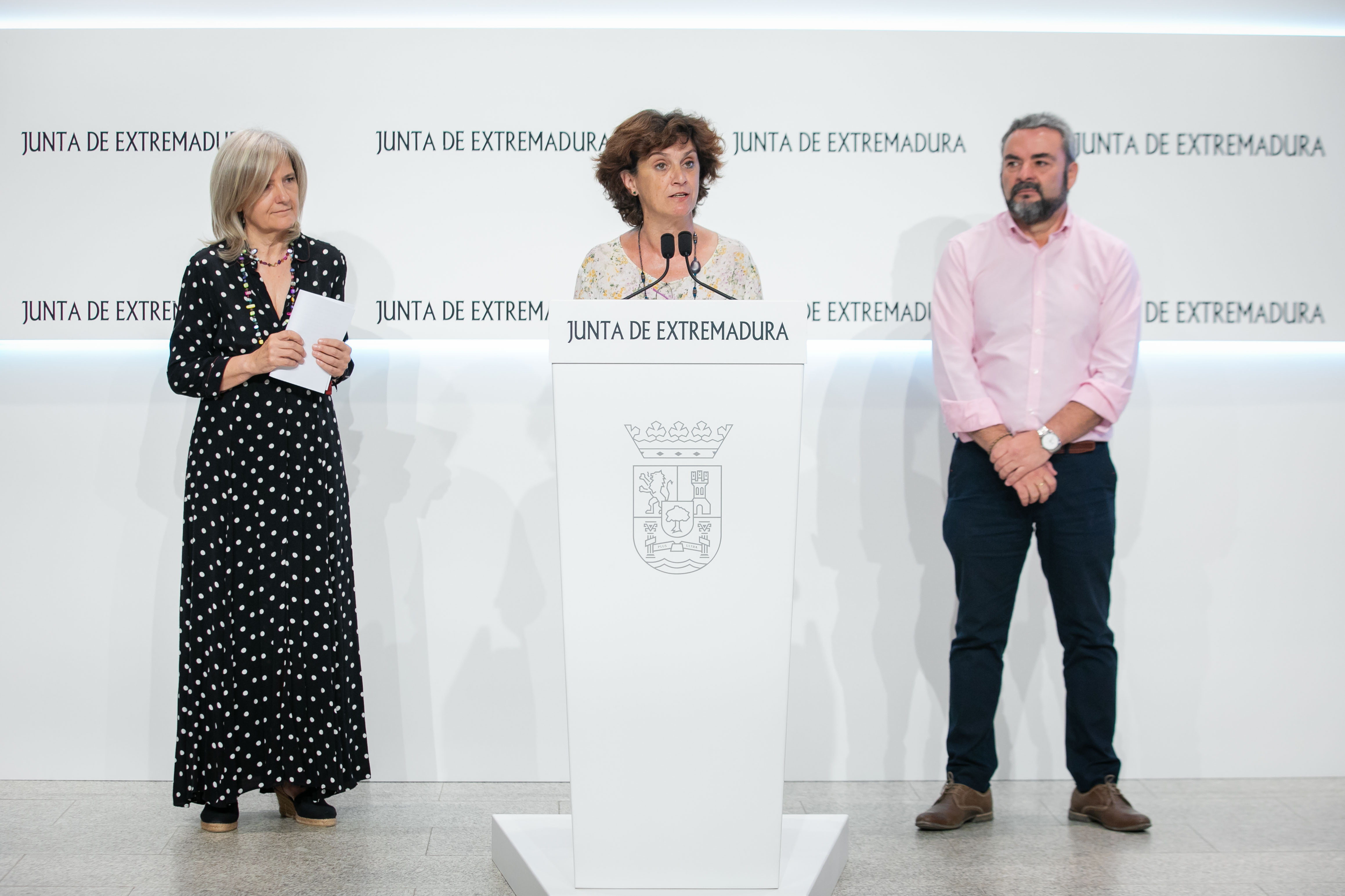 Presentación Alcalde de Zalamea 3