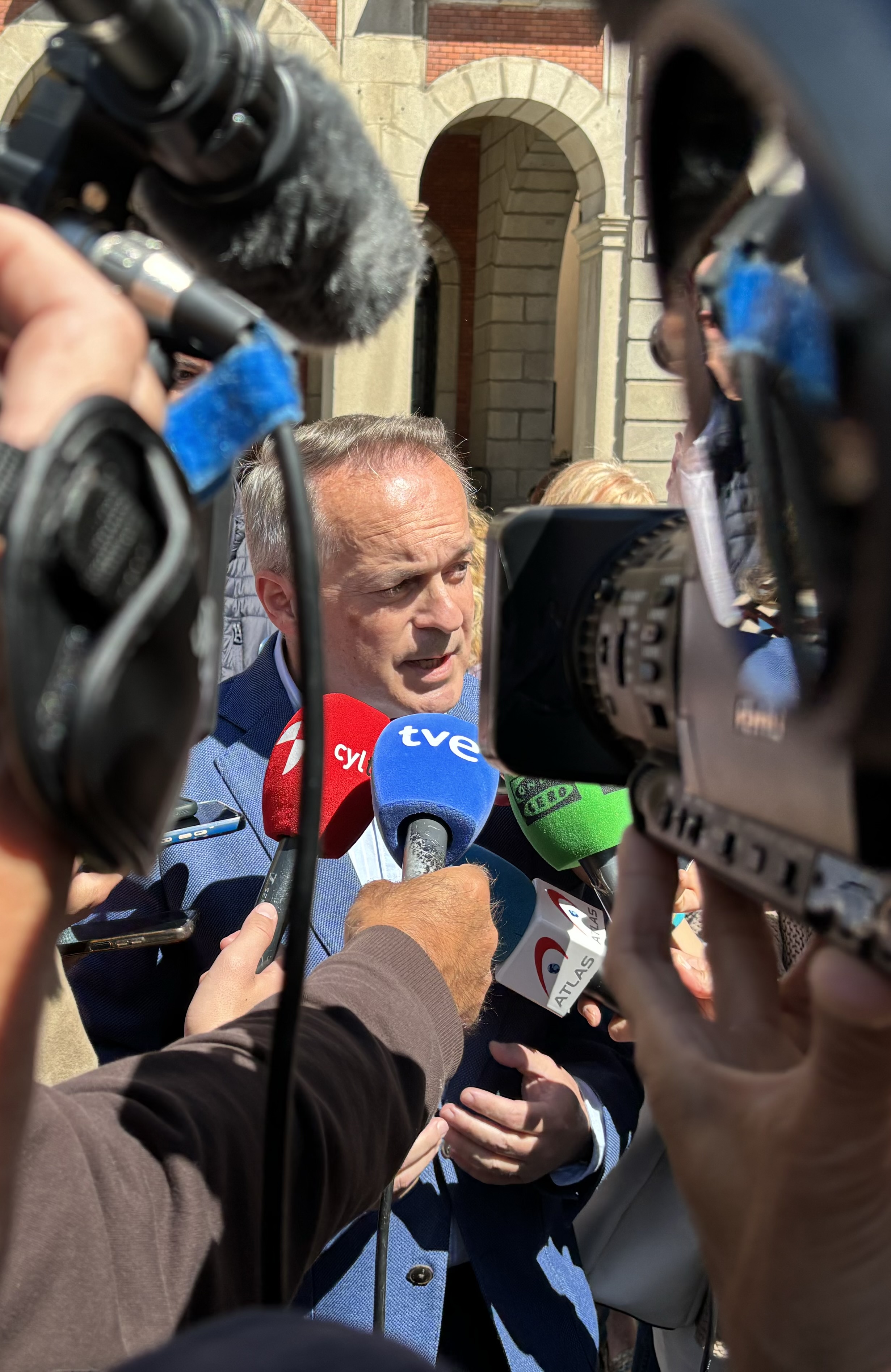 Image 3 of article El consejero Manuel Martín destaca en Zamora el apoyo del Gobierno extremeño al tren Ruta de la Plata para saldar una deuda histórica
