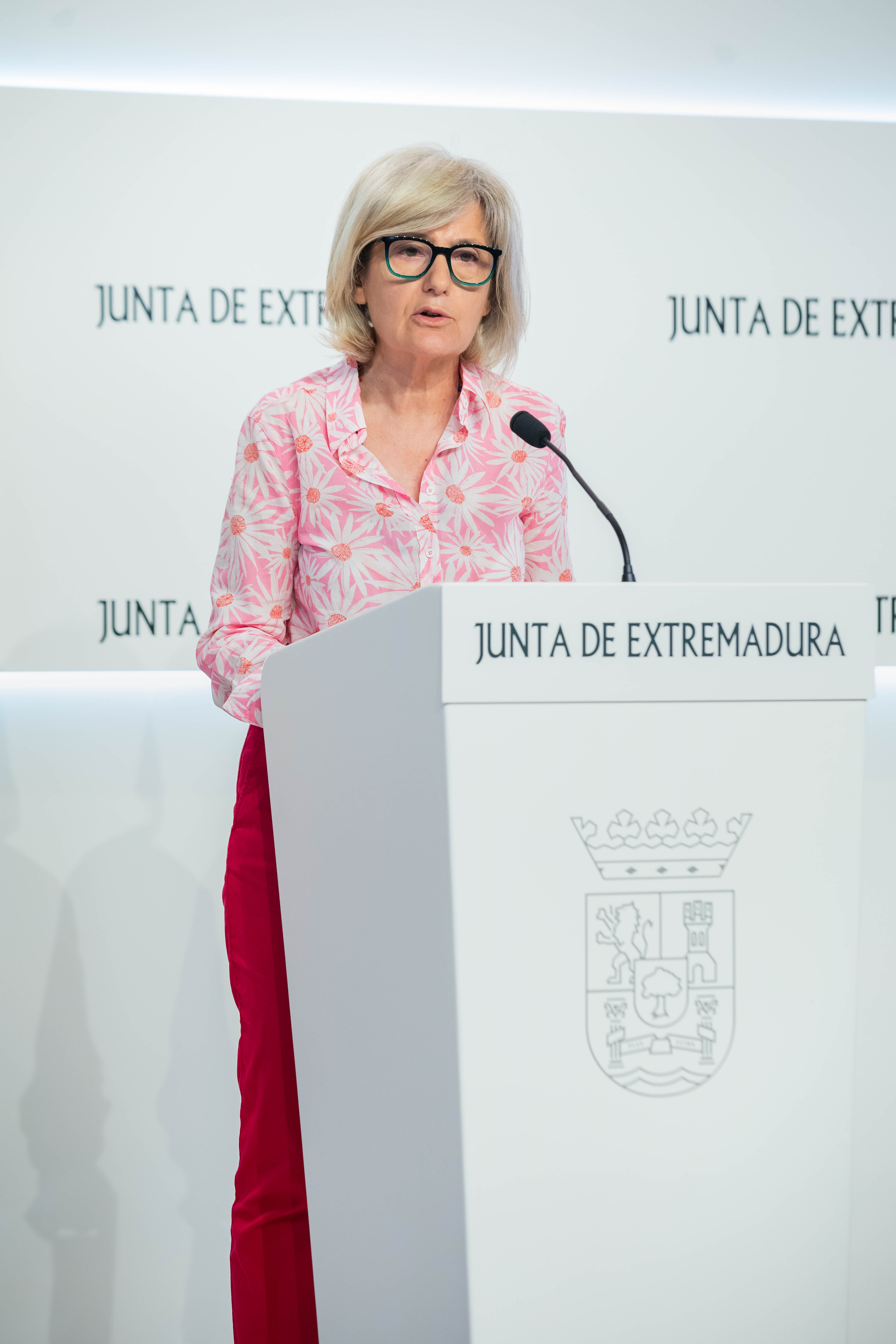 Image 2 of article La Junta de Extremadura formará en competencias digitales a más de 5.300 menores vulnerables
