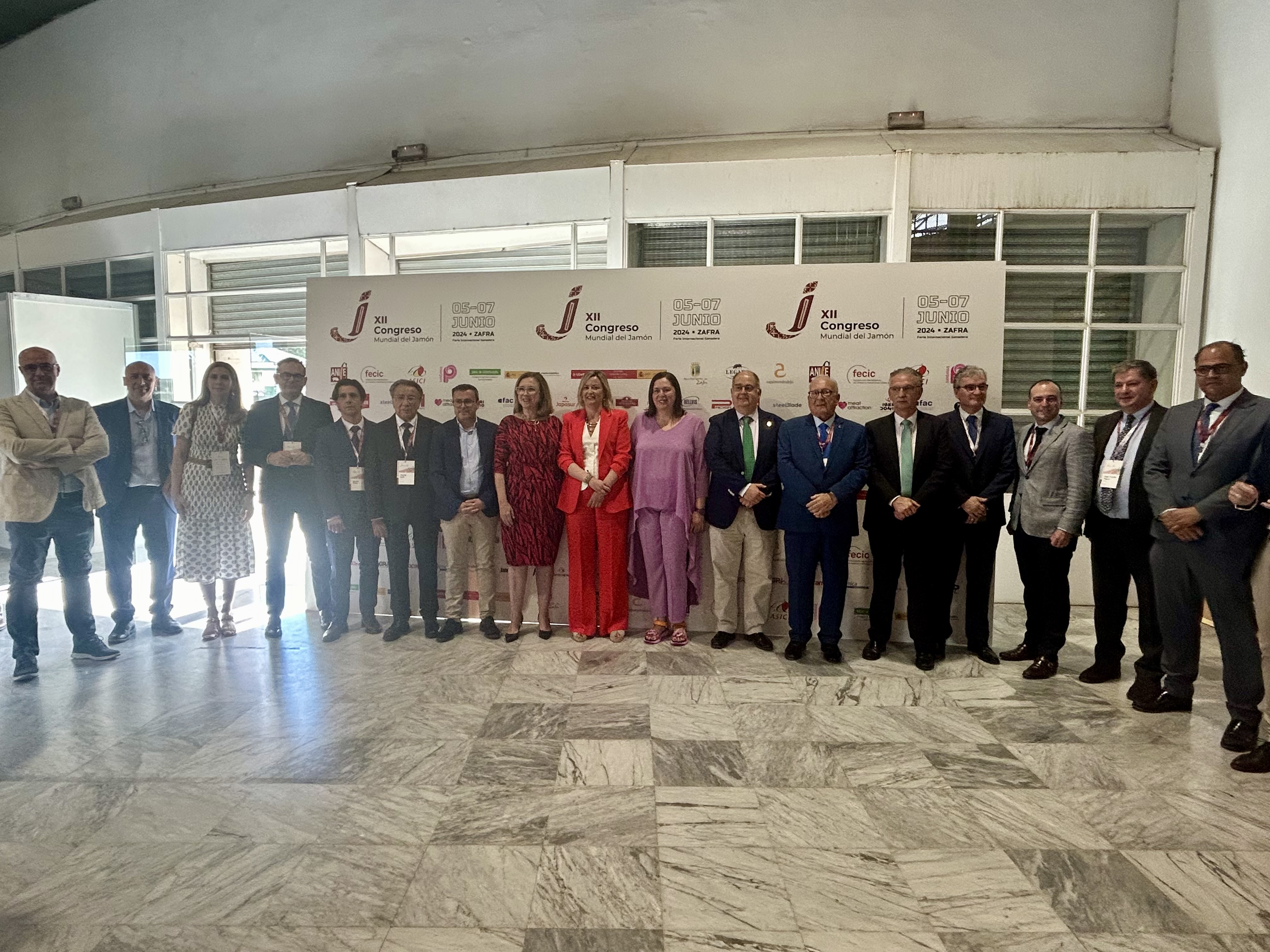 Imagen del artículo Mercedes Morán defiende el jamón de cerdo ibérico criado en las dehesas extremeñas como la máxima expresión de calidad de un alimento