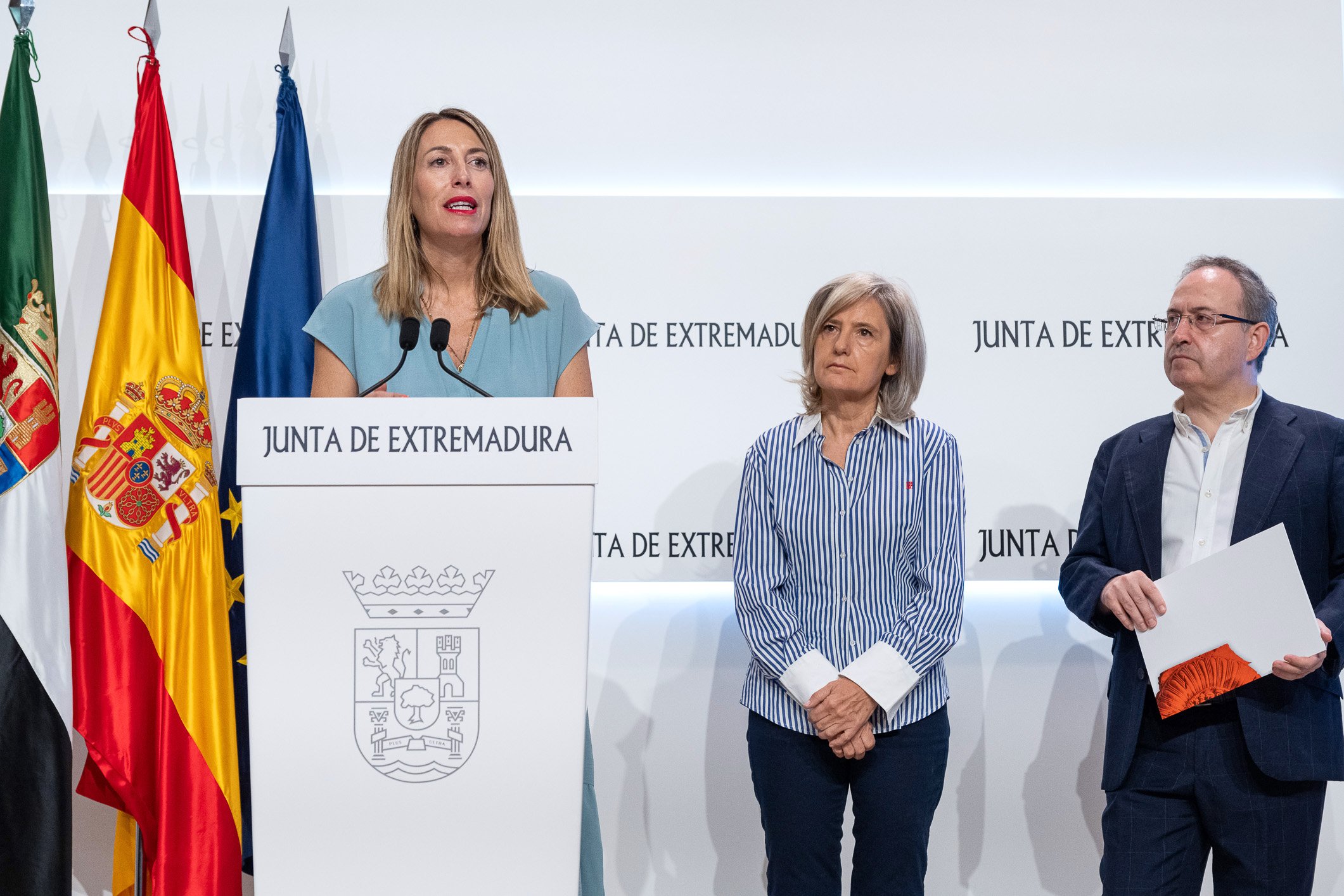 Foto de la presidenta de la Junta durante la rueda de balance del festival