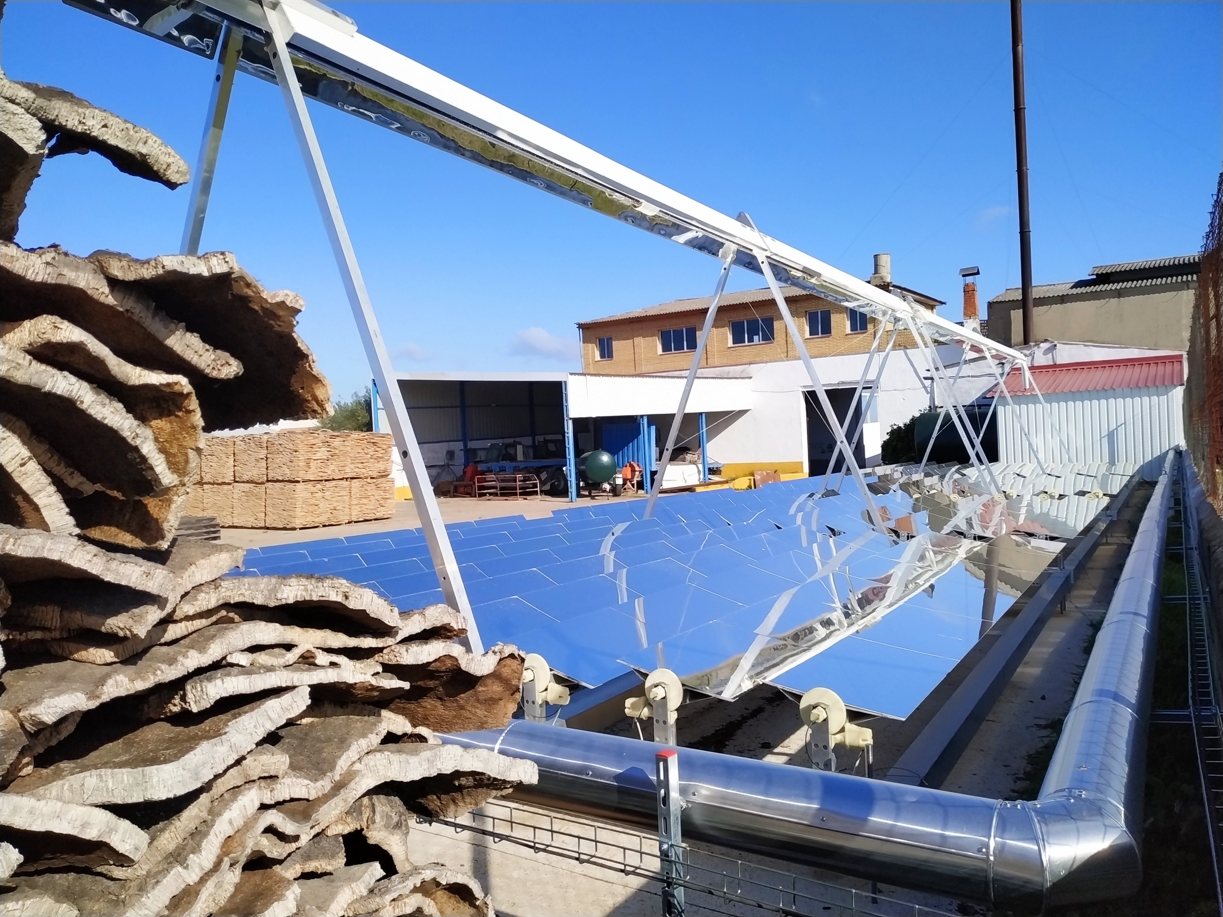 Image 1 of article El Instituto del Corcho, la Madera y el Carbón Vegetal cumple 40 años comprometido con el progreso del sector forestal extremeño