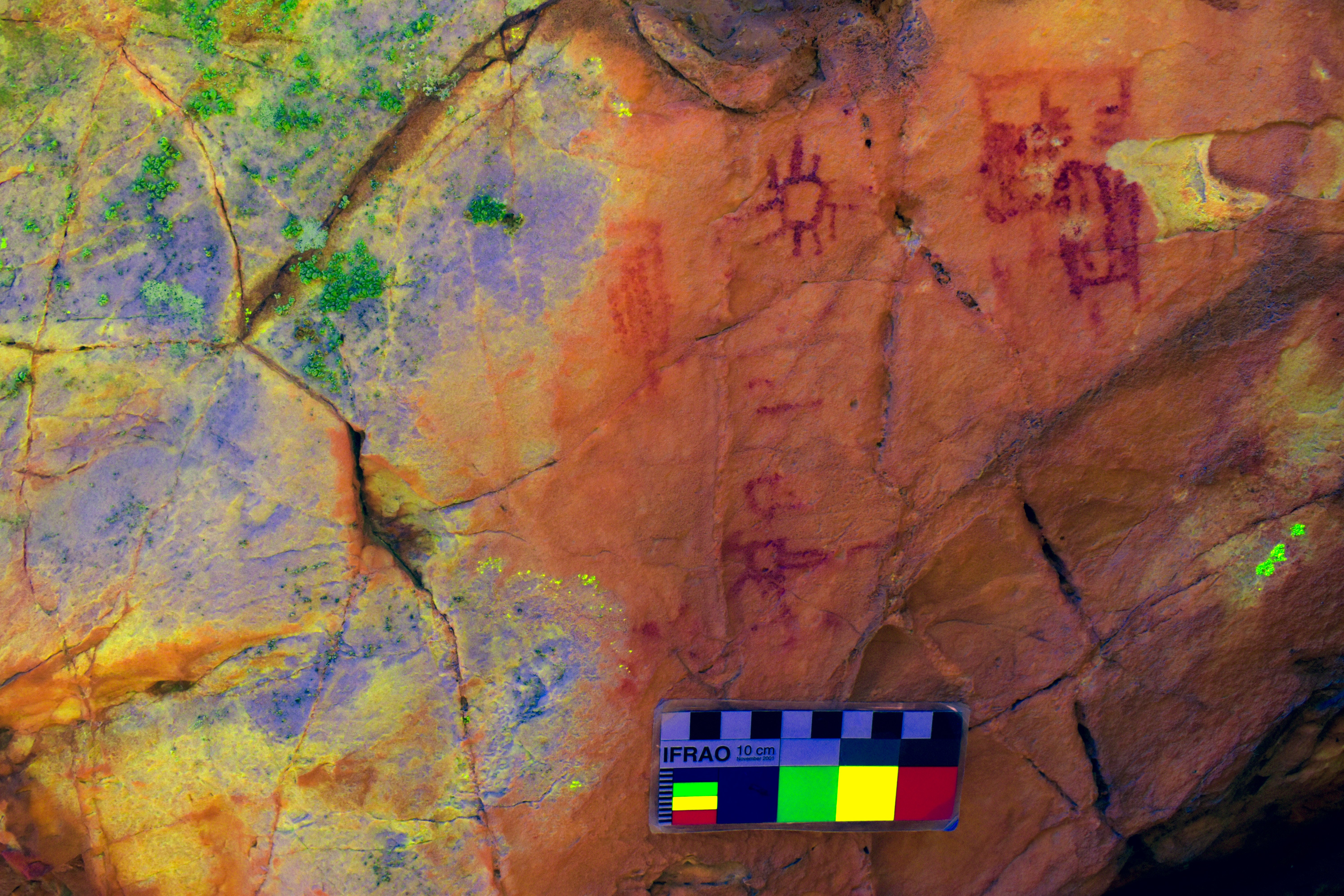 Image 1 of article Patrimonio celebra el hallazgo de nuevos abrigos rupestres en más de una docena de enclaves de Extremadura