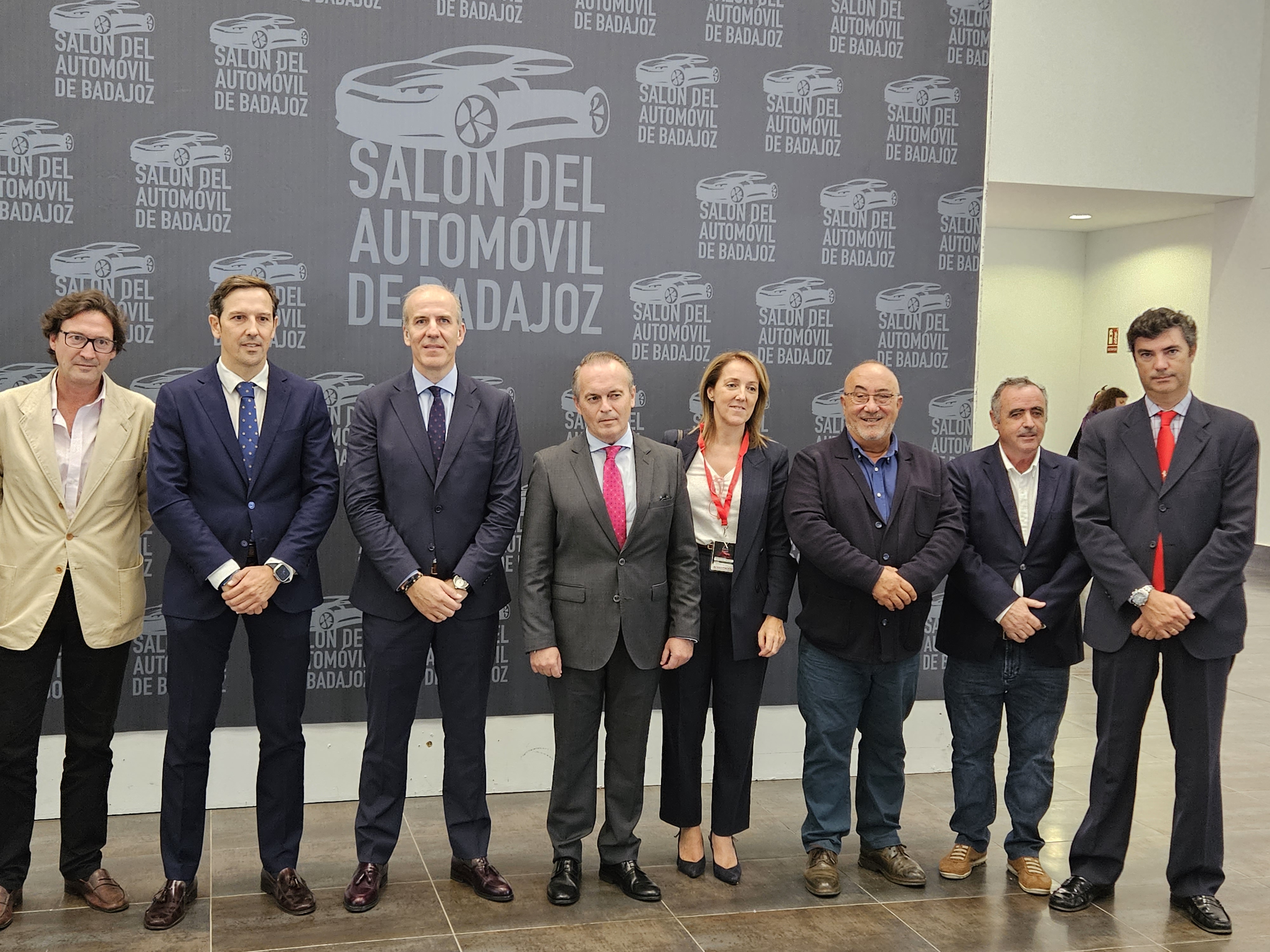 Inauguración del Salón del Automóvil de Badajoz