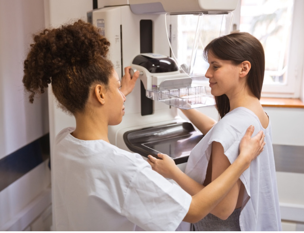 Imagen del artículo Más de 8.000 extremeñas se realizarán mamografías en febrero dentro del Programa de Detección Precoz del Cáncer de Mama