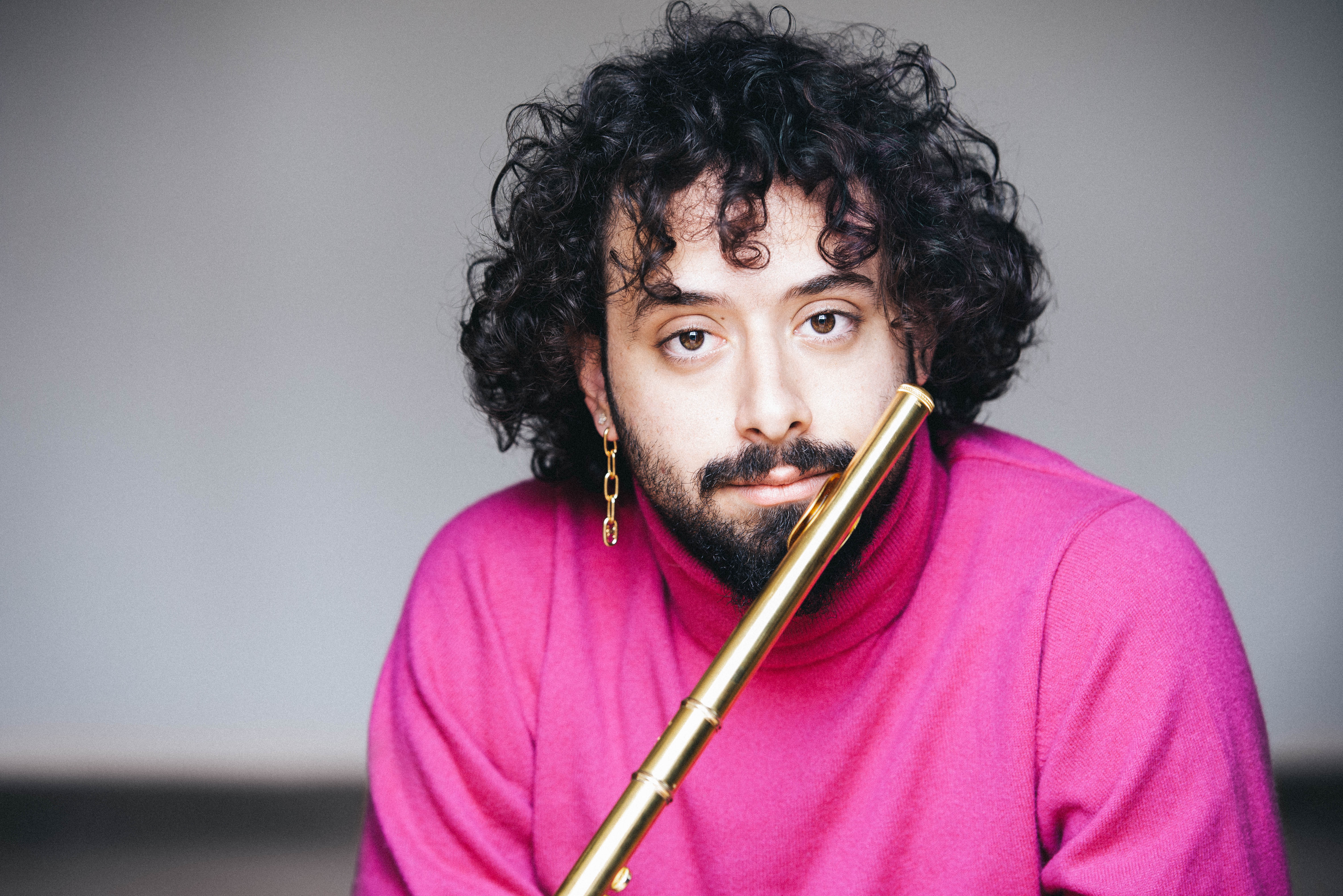 Image 2 of article El flautista Stathis Karapanos debuta con la Orquesta de Extremadura como solista invitado
