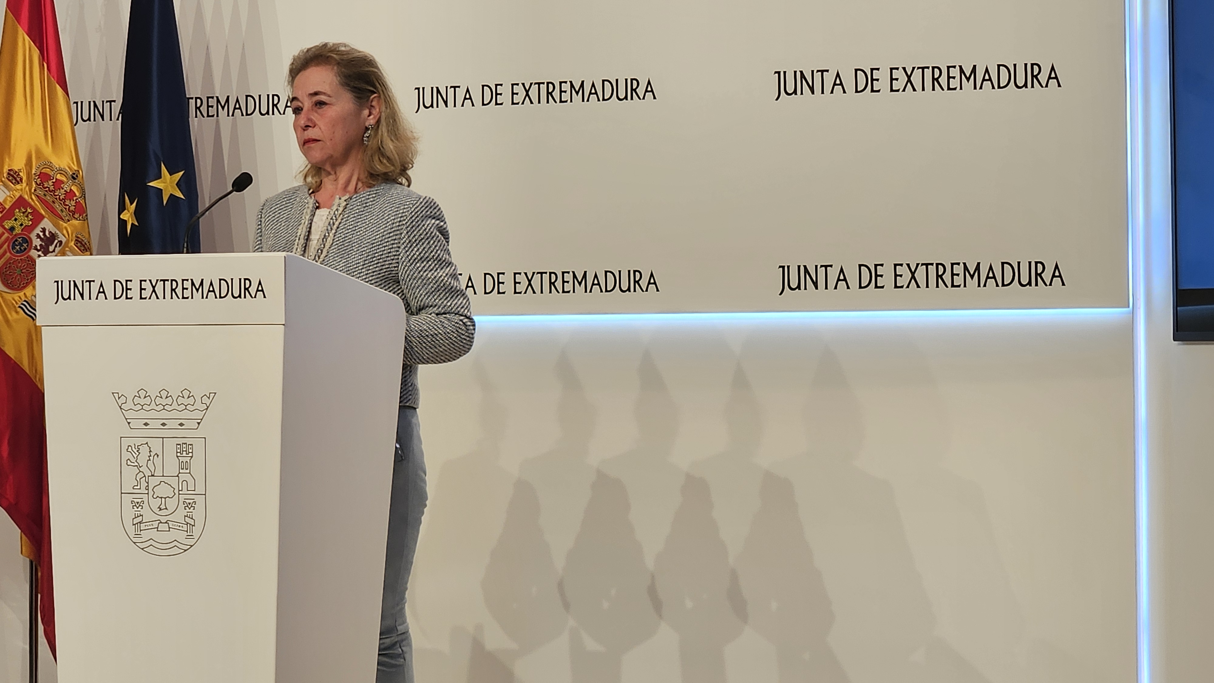 Imagen del artículo Extremadura regulará la prohibición del uso de móviles como pide la comunidad educativa y no como propone el Ministerio