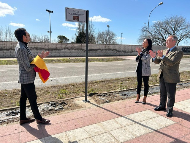 Inauguración calle Emilio de Justo.