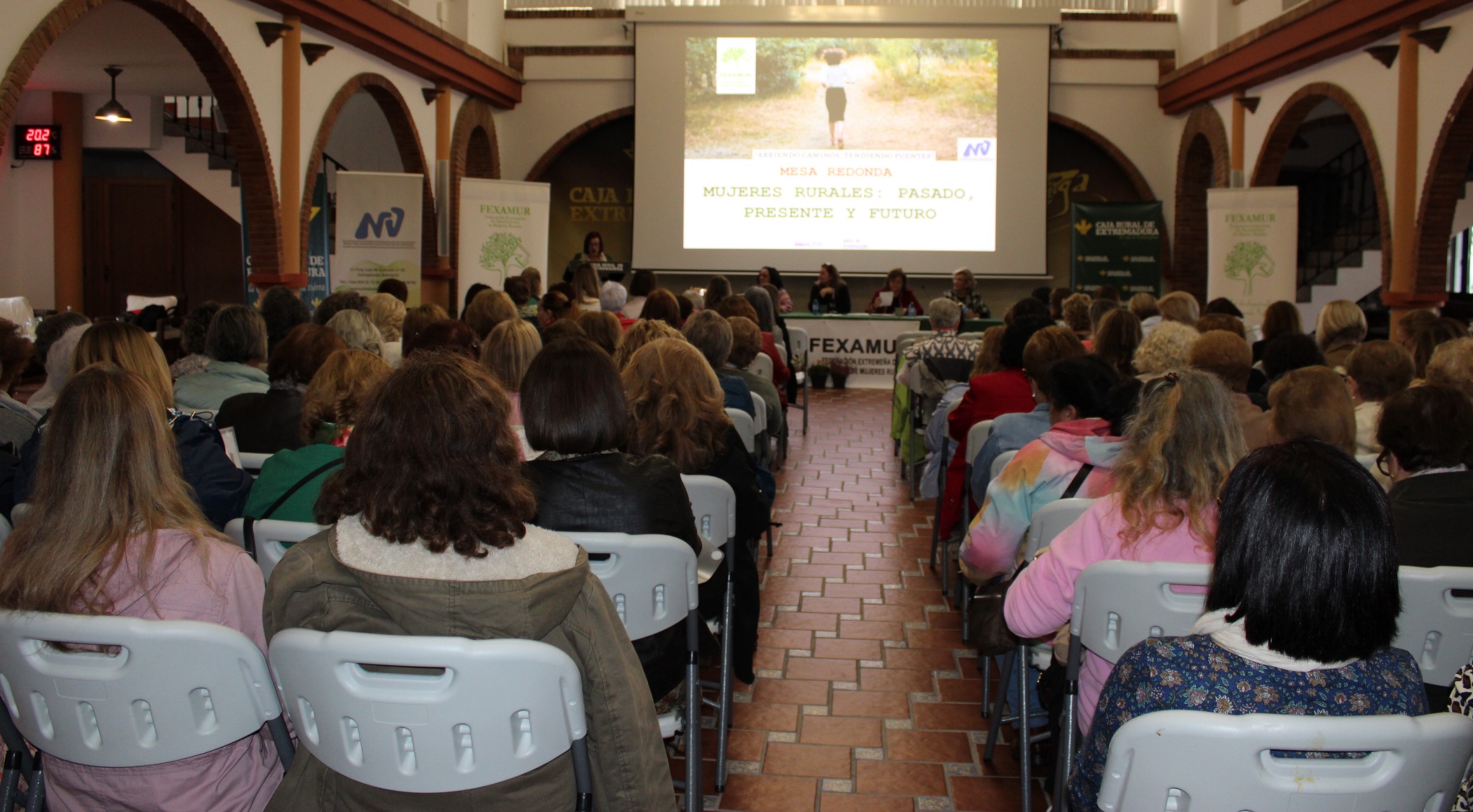 Image 2 of article La Junta destaca en la jornada de FEXAMUR que la mujer rural supone una prioridad en su acción de Gobierno