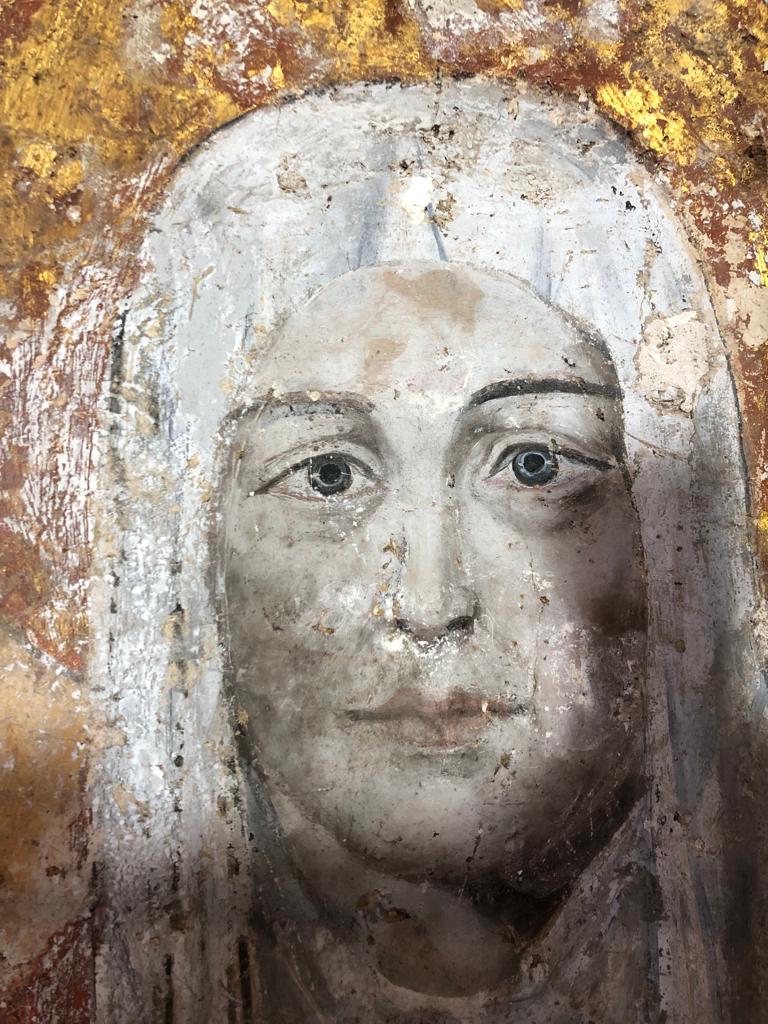 Image 6 of article Salen a la luz pinturas de pan de oro del siglo XV en el retablo de la iglesia de Santiago de Llerena
