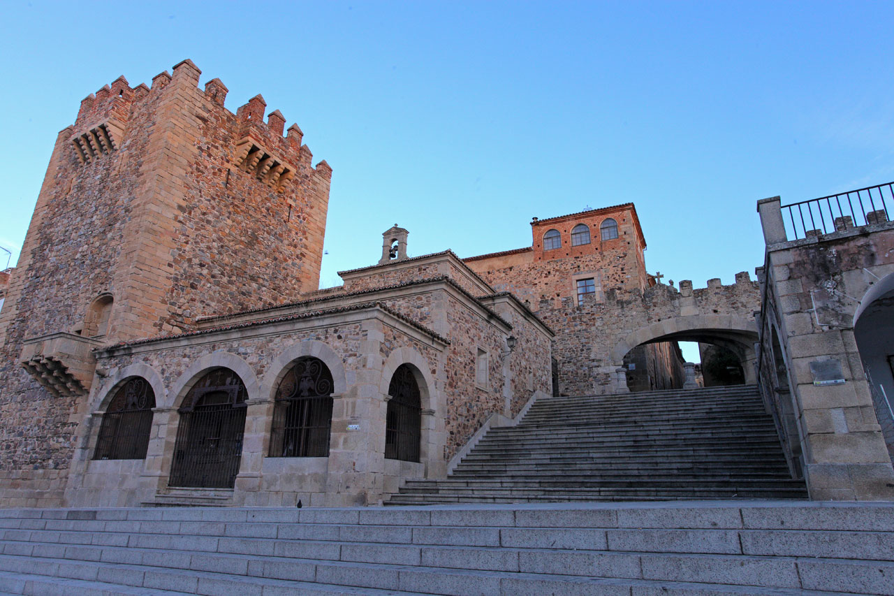 Foto de la plaza de Cáceres