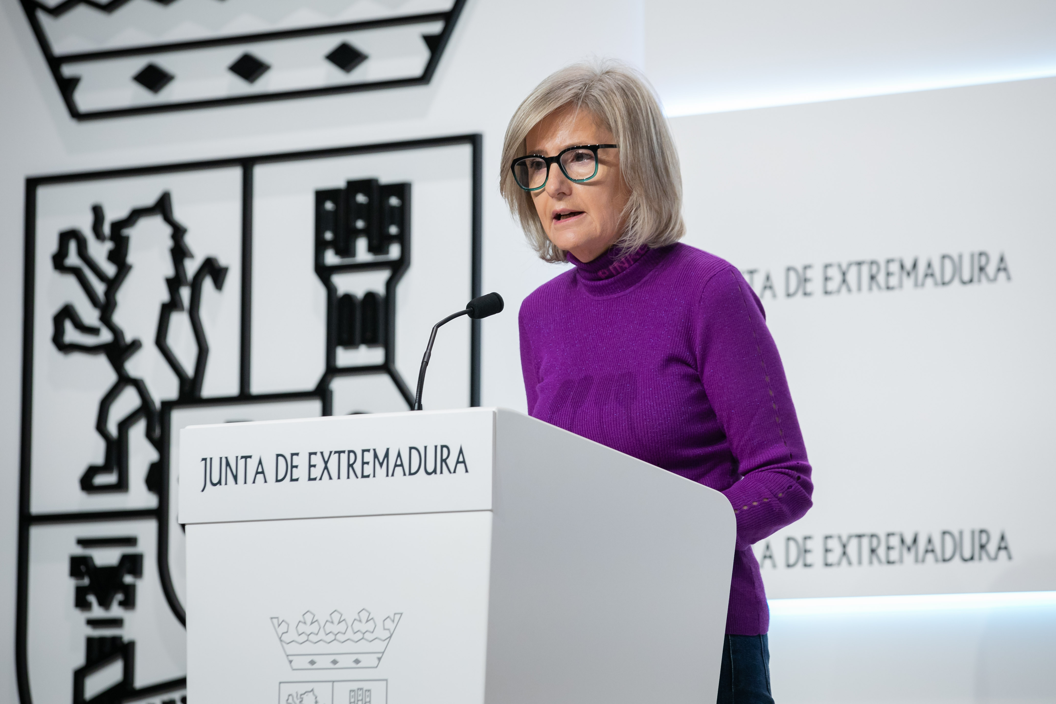 La consejera portavoz, Victoria Bazaga, durante la rueda de prensa.