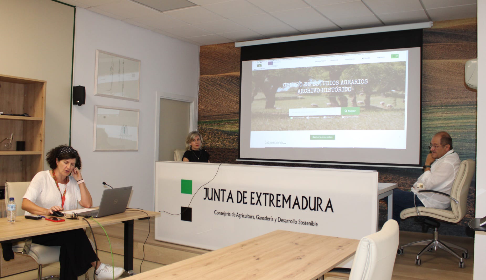 Foto 1 nueva web del Centro de Estudios Agrarios 