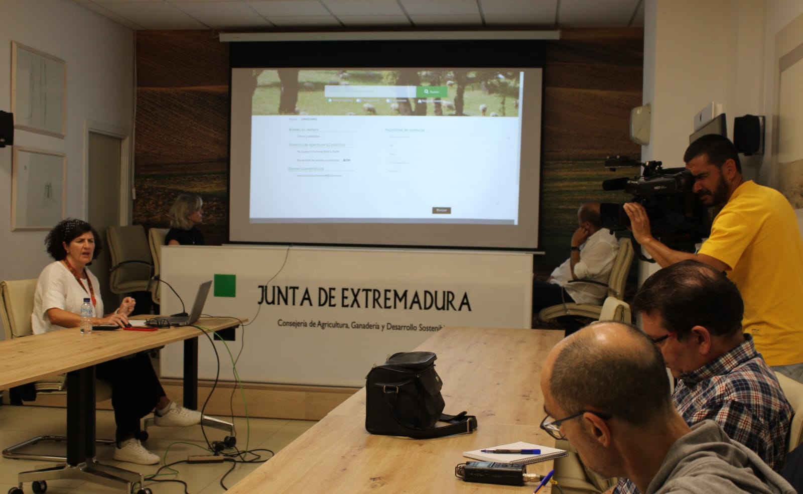 Foto 2 nueva web del Centro de Estudios Agrarios 