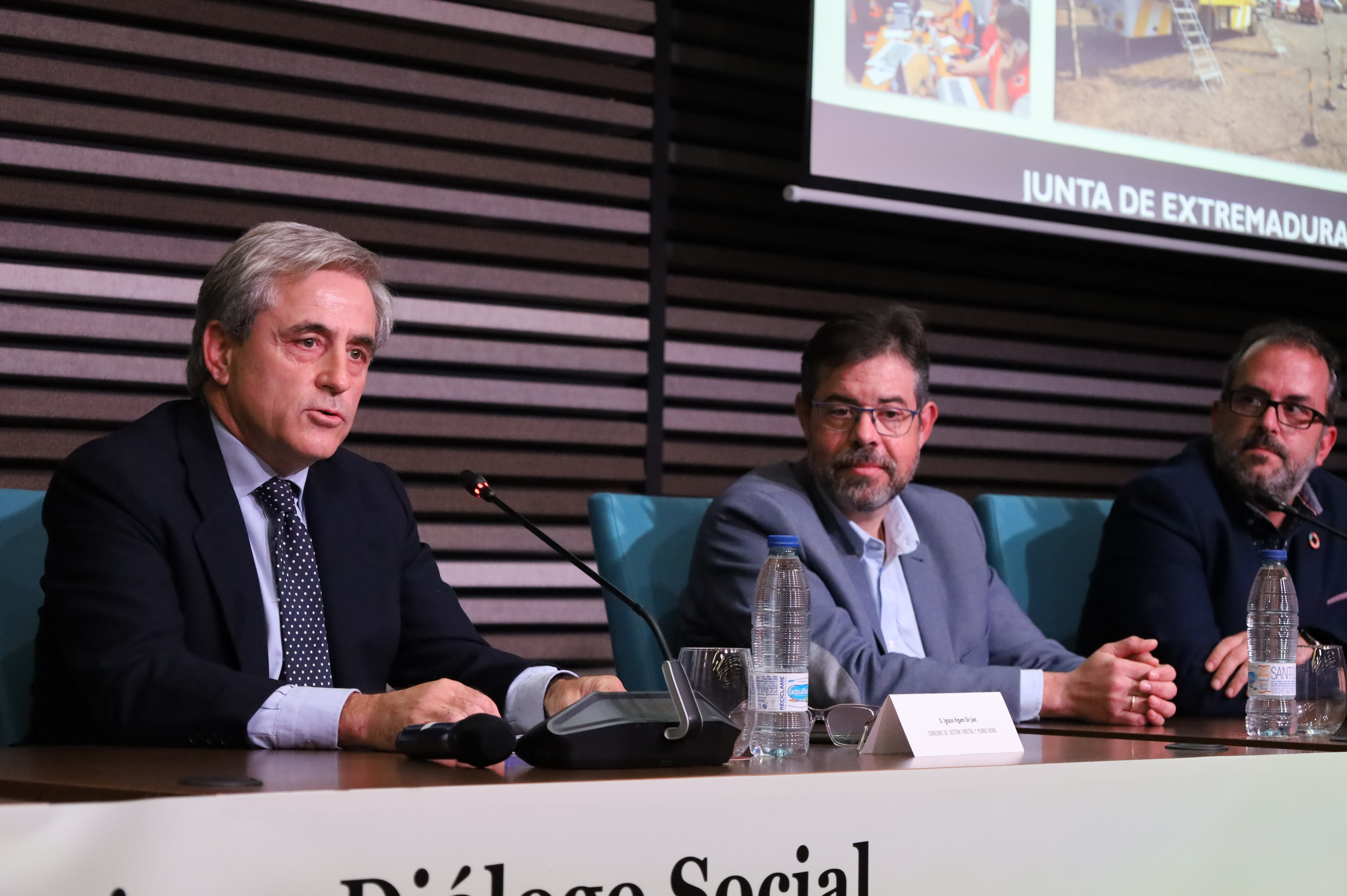 Image 6 of article El consejero Ignacio Higuero apela a la corresponsabilidad en el mantenimiento de las líneas eléctricas para evitar incendios forestales