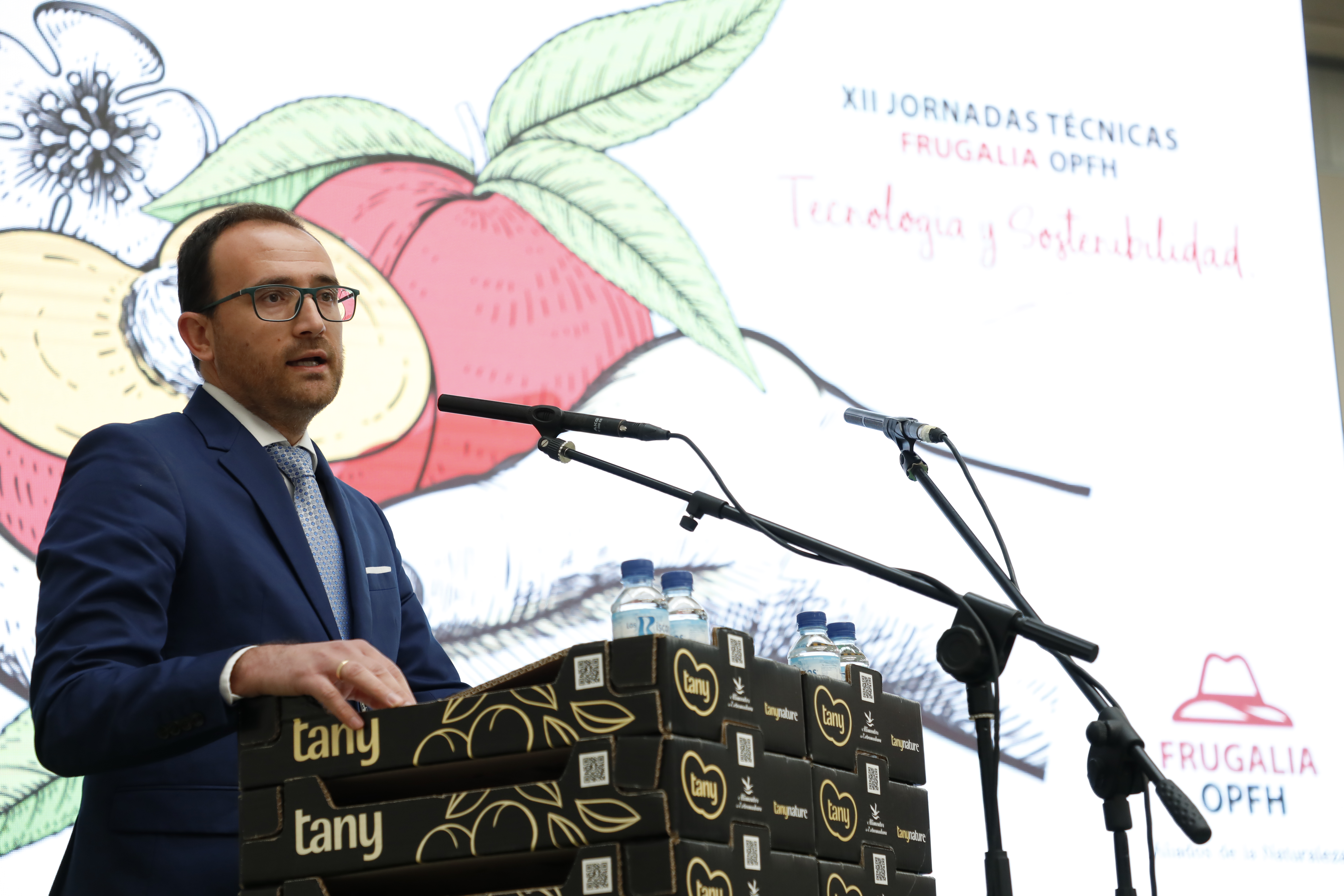 El director general de la PAC, Juan Eloy Rodríguez, durante la inauguracón de las Jornadas Técnicas OPFH Frugalia.