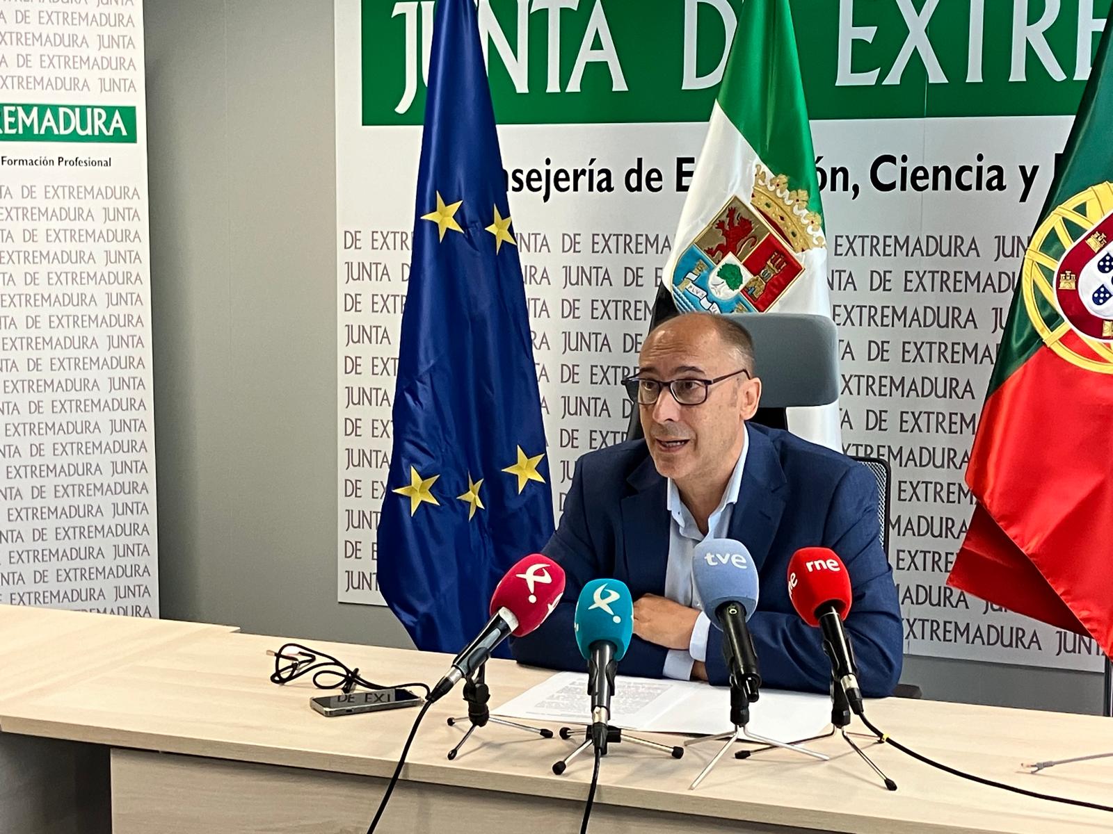 Imagen del artículo La Junta de Extremadura convoca ayudas para fomentar la investigación y promover la excelencia e internacionalización en I+D+i por valor de 19,5 millones de euros