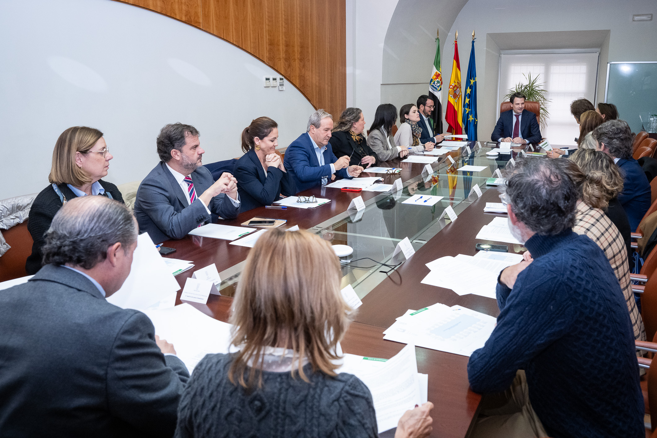 Image 1 of article La Junta de Extremadura destina 288 millones de euros para la financiación municipal, un 2,5% más que en 2023