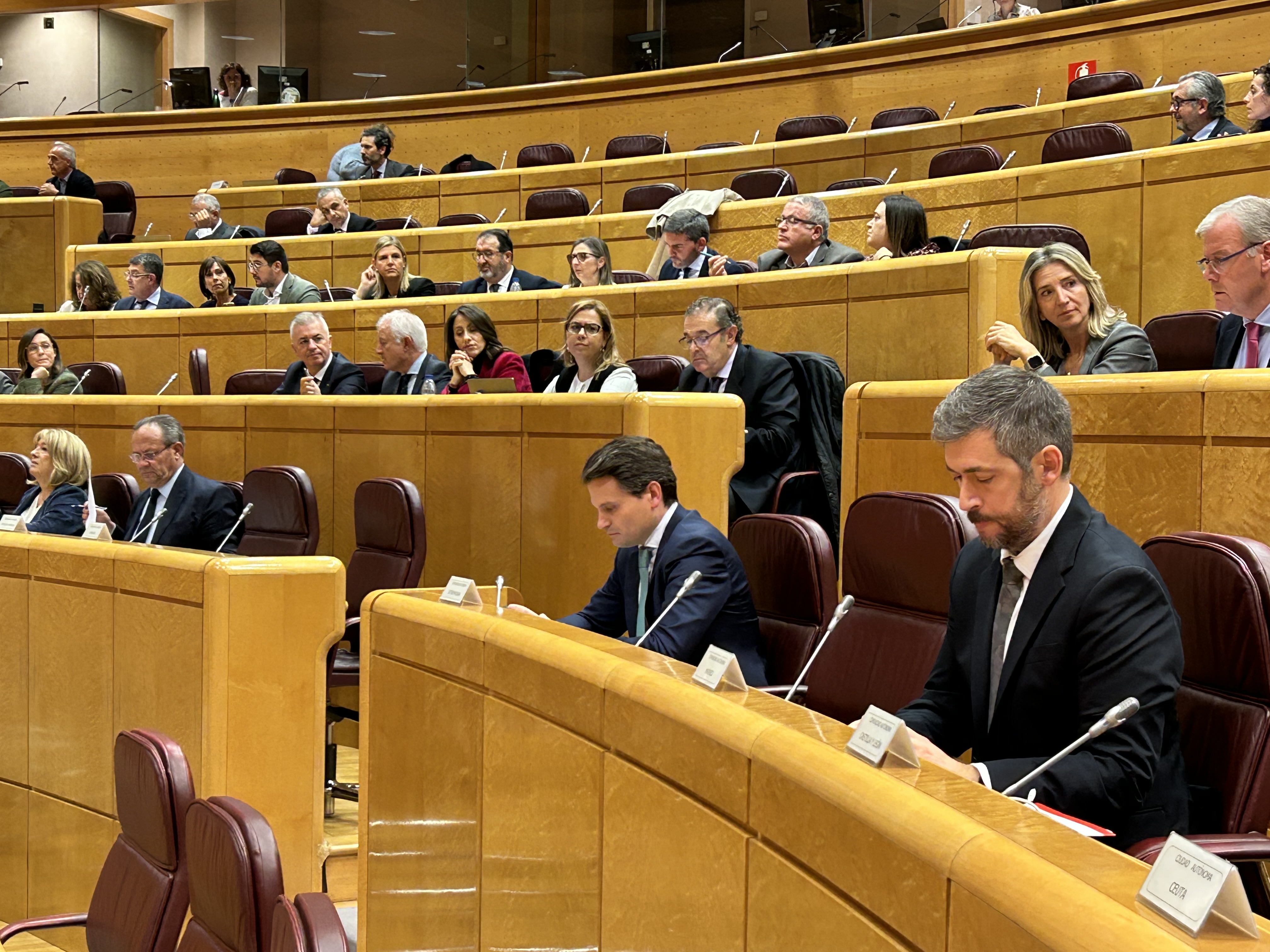 Abel Bautista en la Comisión del Senado foto 4